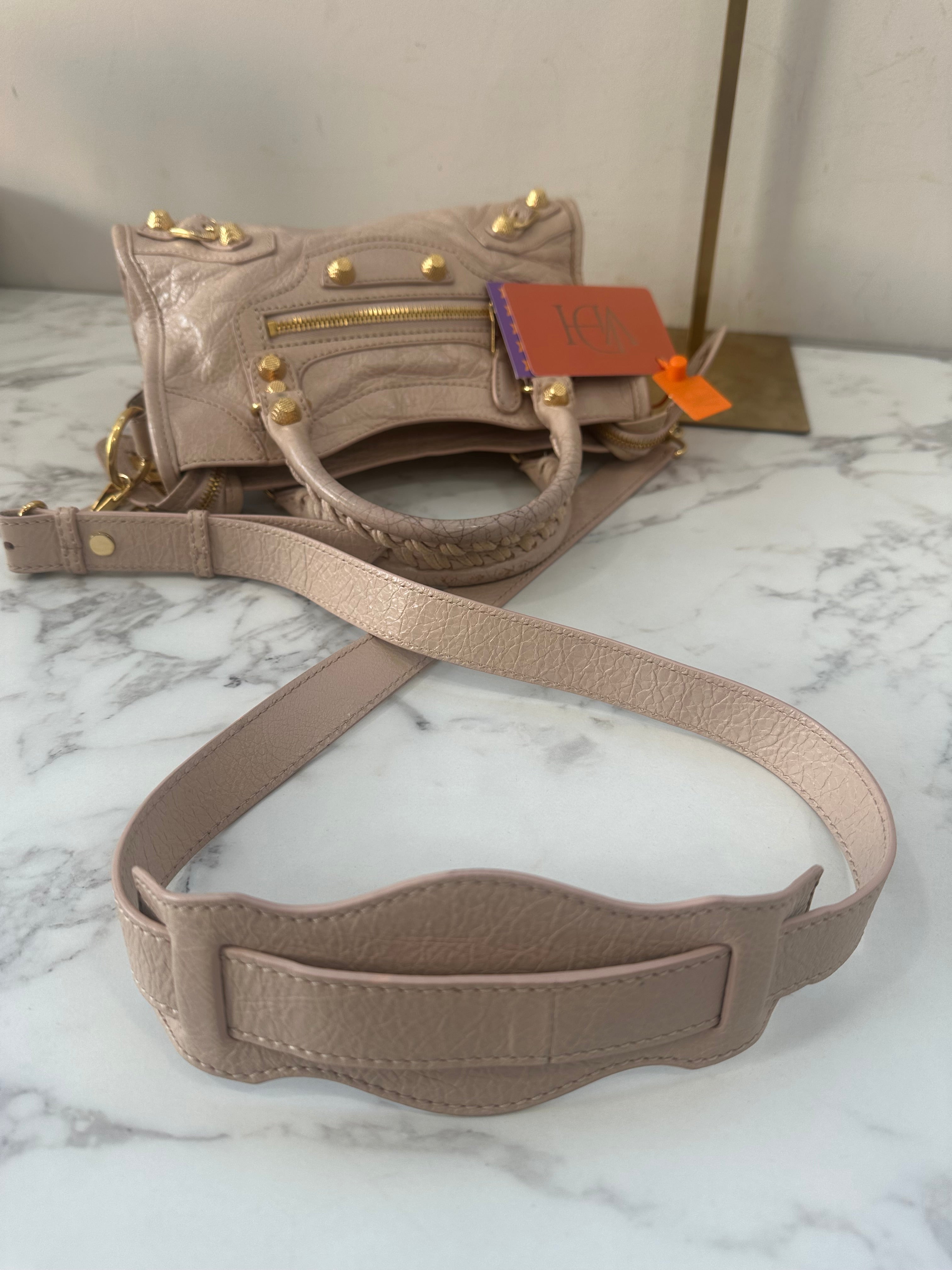 Balenciaga Giant City