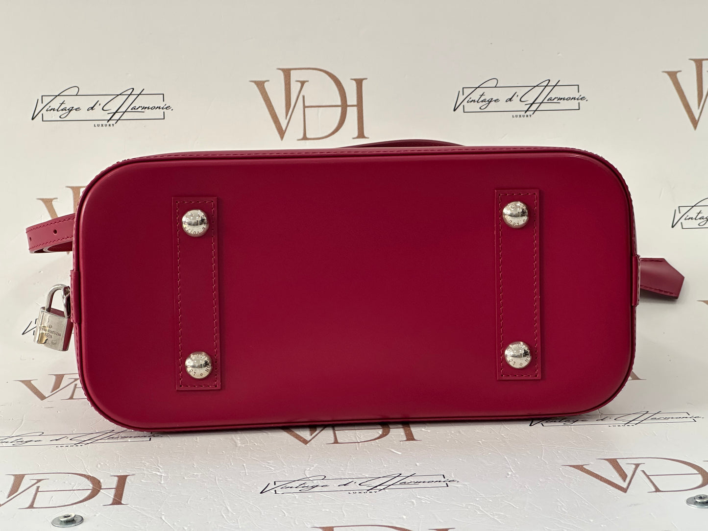 382867 - Louis Vuitton Alma