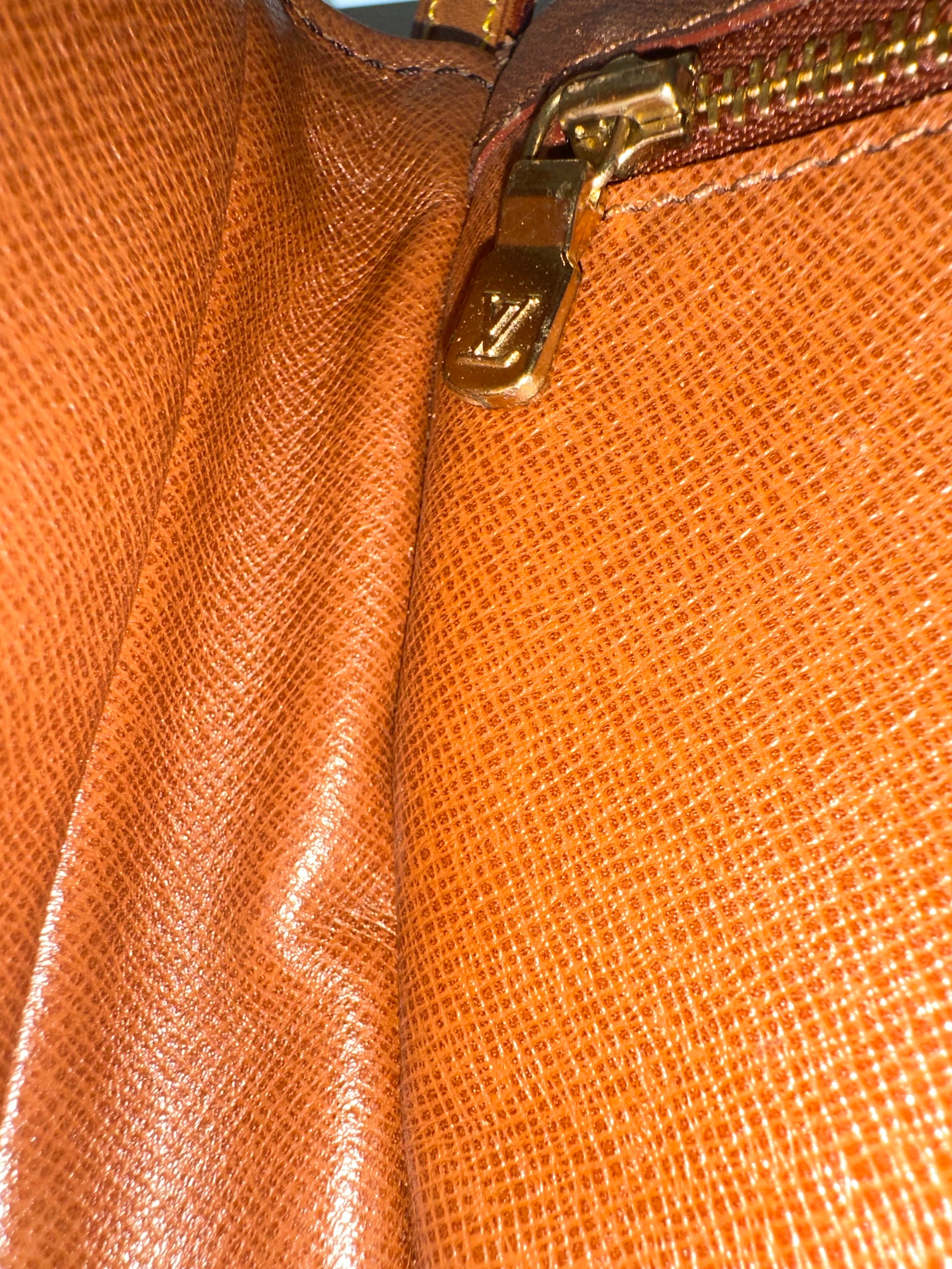 Louis Vuitton Chantilly PM