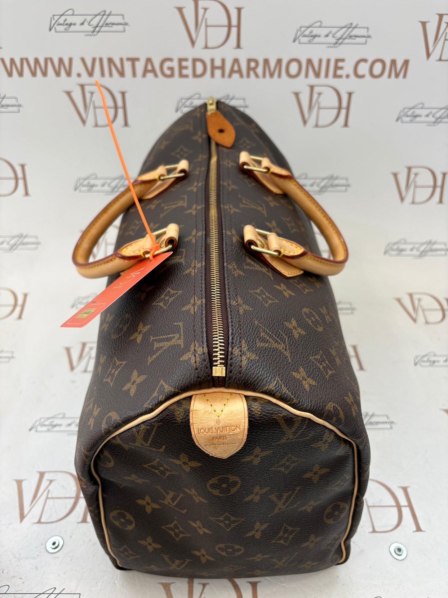 018402 - Louis Vuitton Speedy 40