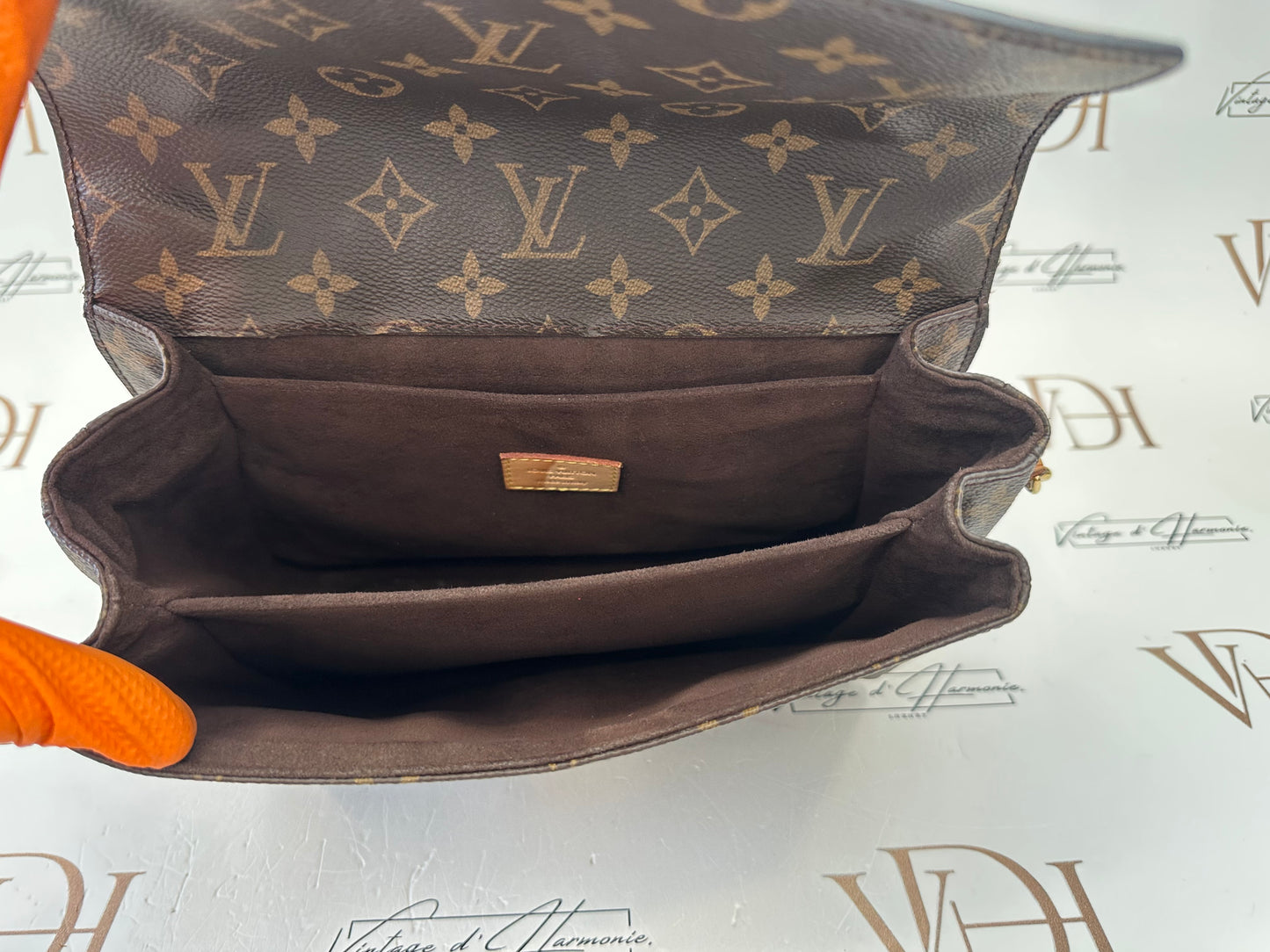 382659 - Louis Vuitton Metis