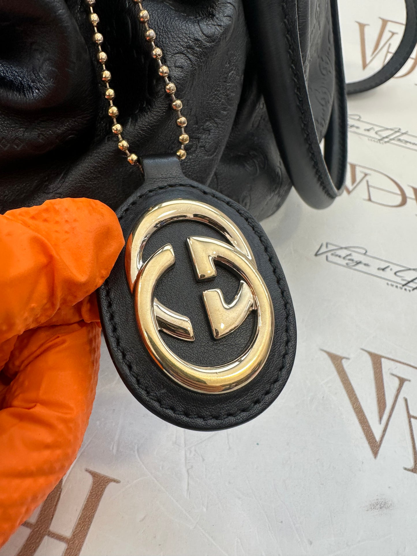 382556 - Gucci Sukey