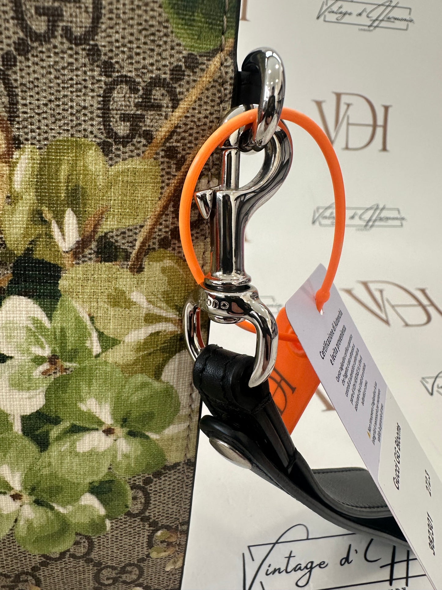 382301 - Gucci GG Blooms