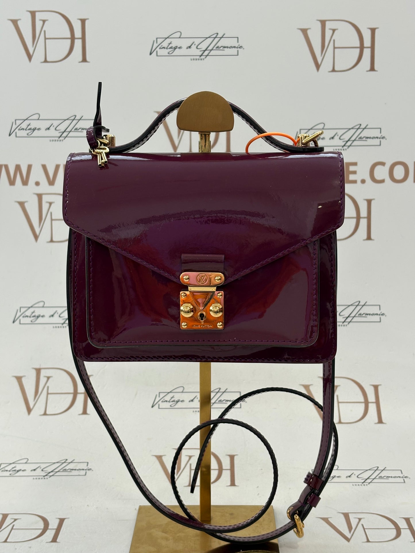 384006 - Louis Vuitton Monceau
