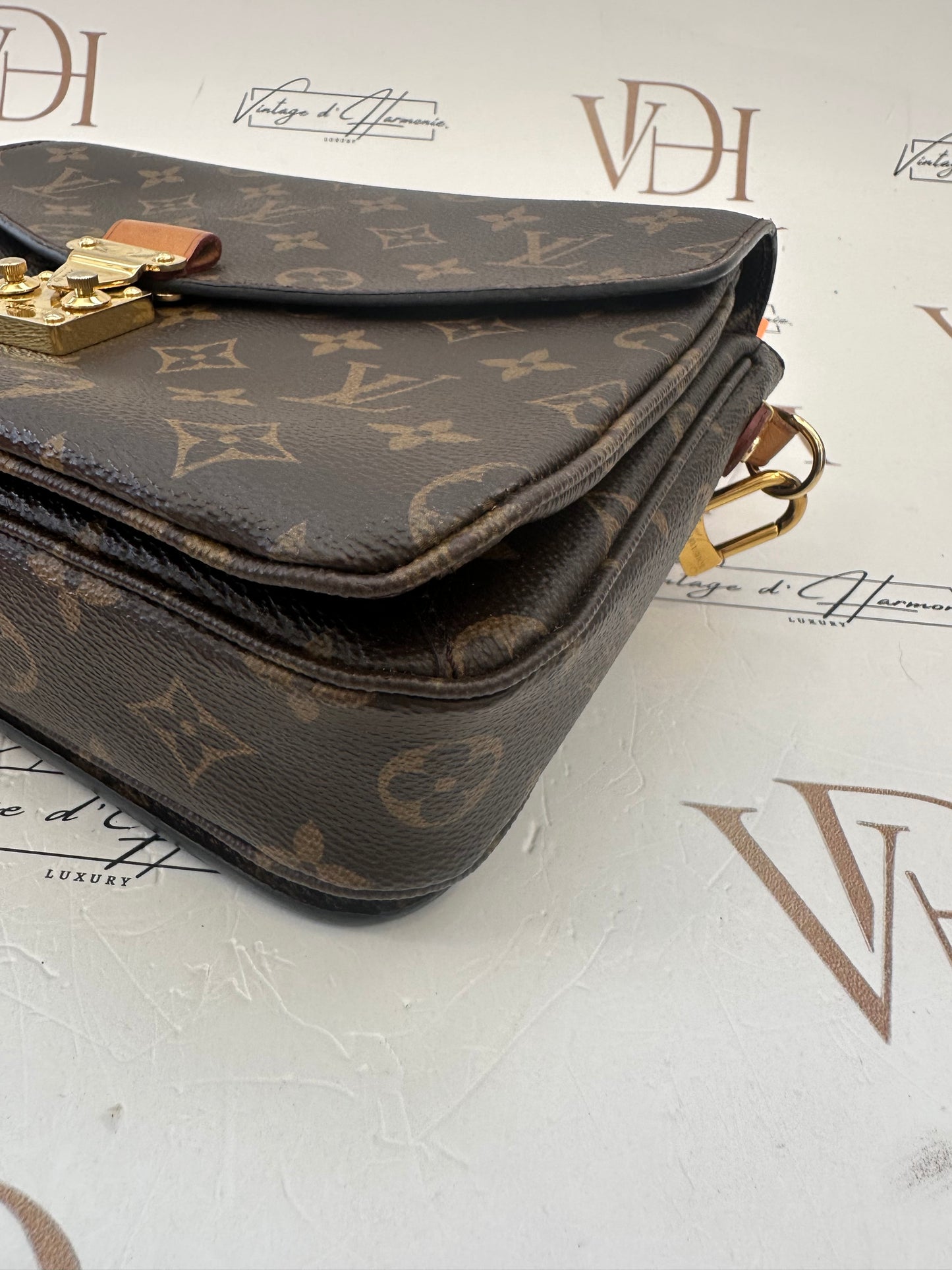 382659 - Louis Vuitton Metis