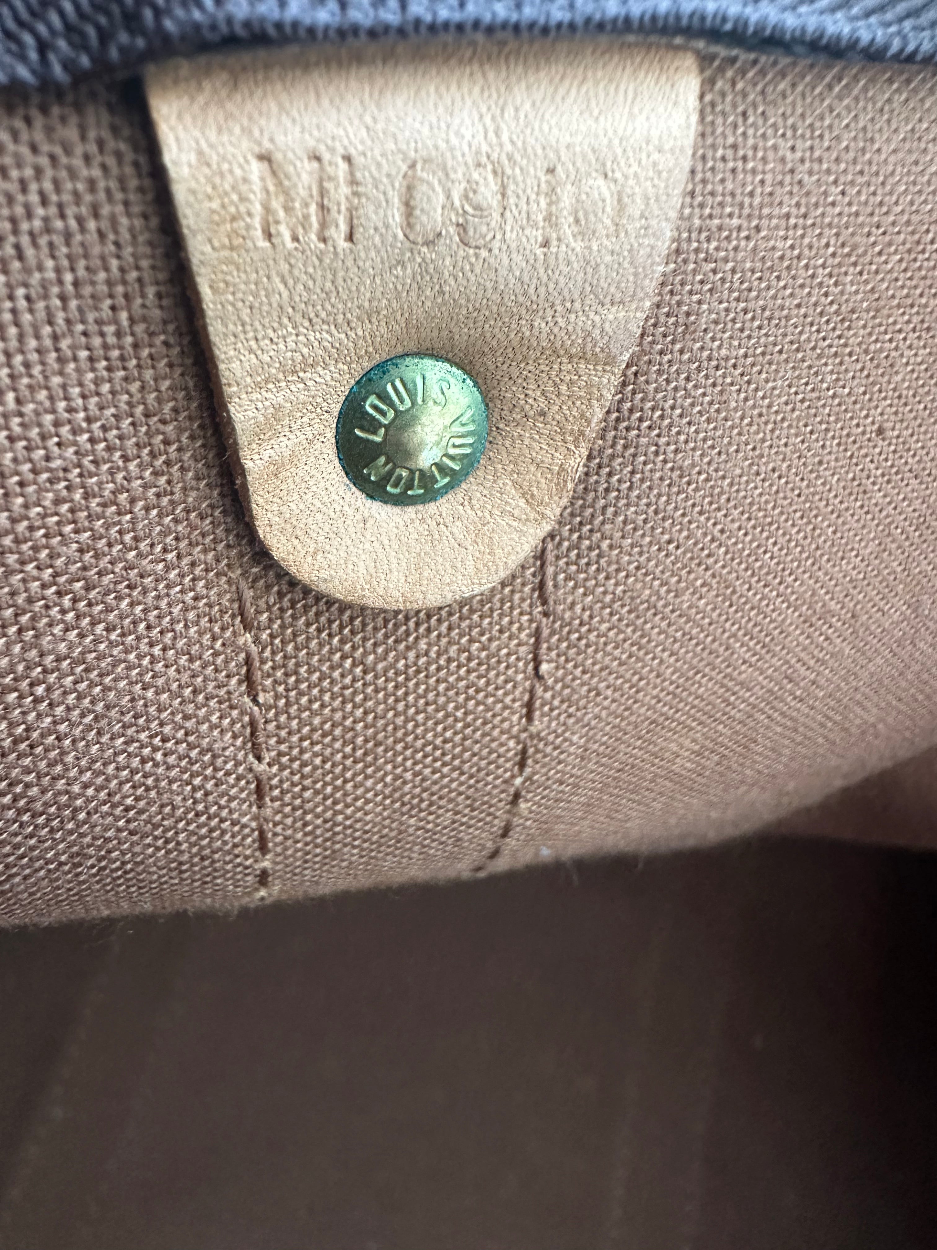 Louis Vuitton Keepall 55