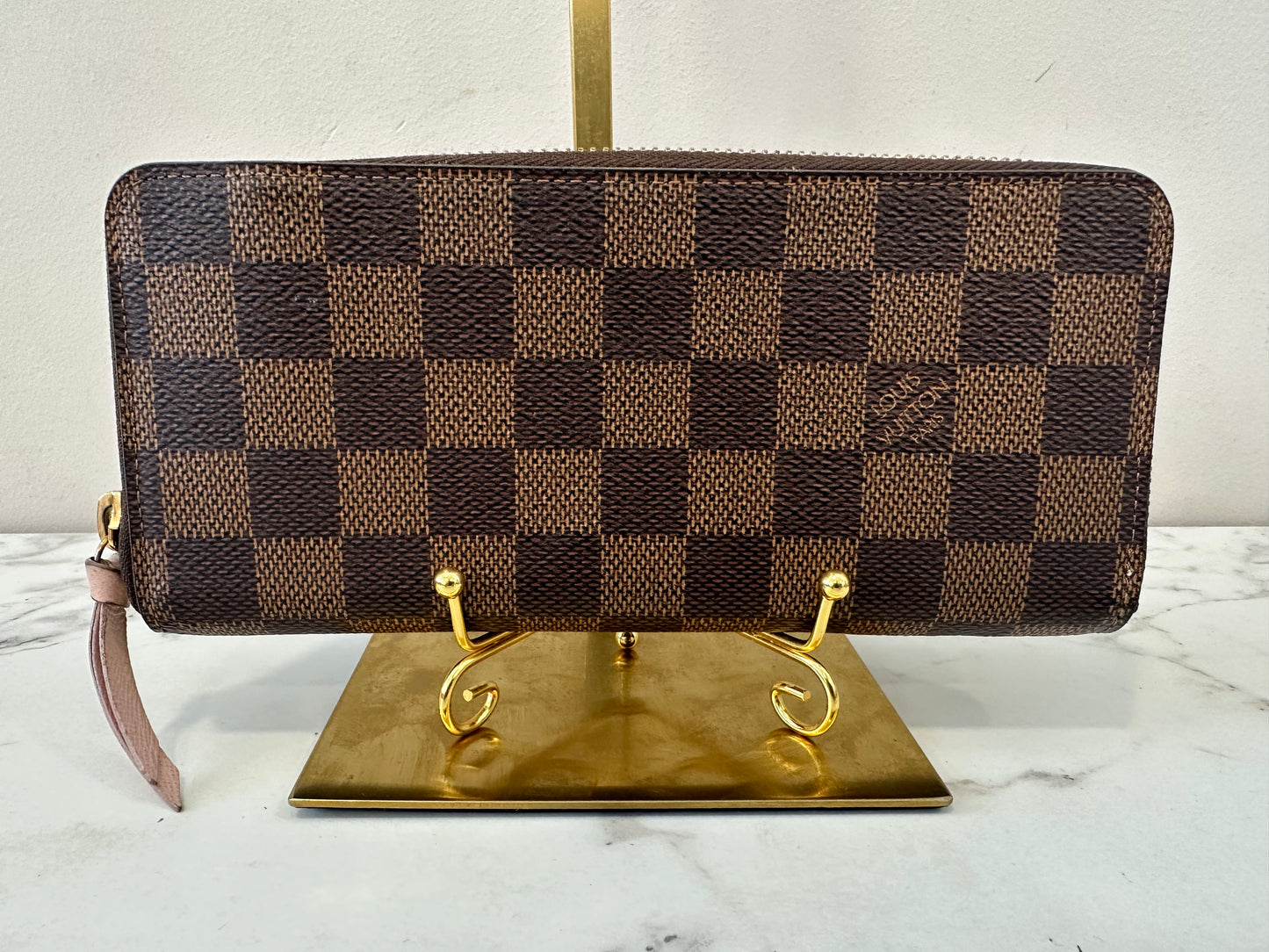 Louis Vuitton Tribeca Carre Damier