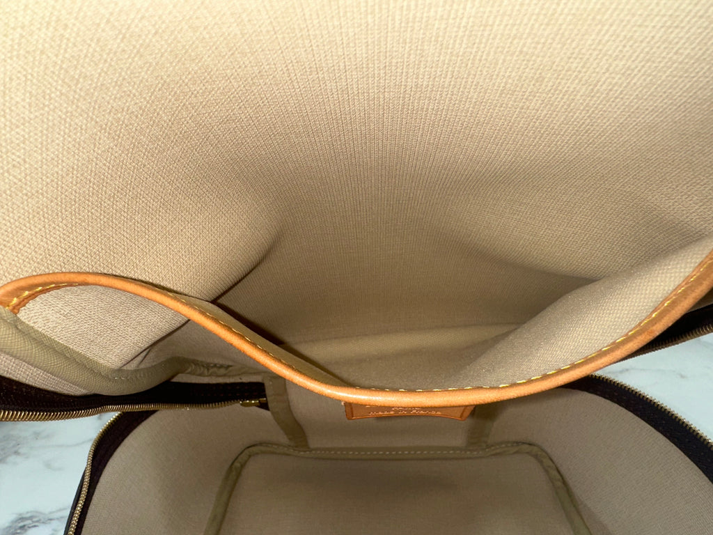 Louis Vuitton Excursion