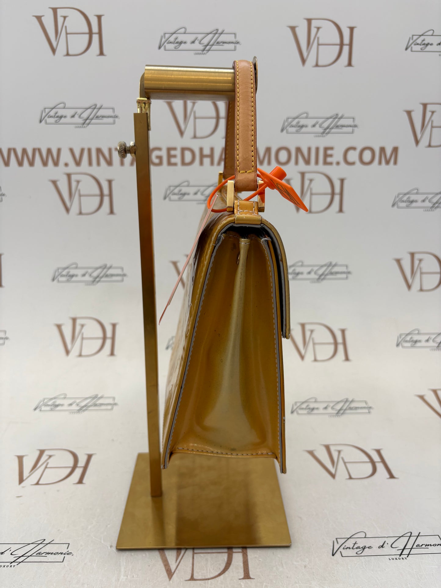 018789 - Louis Vuitton Spring Vernis