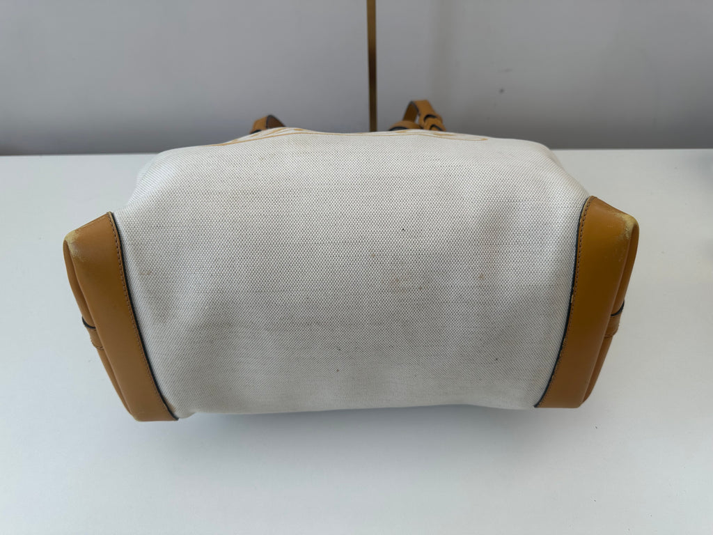 Gucci GG Canvas +pochette