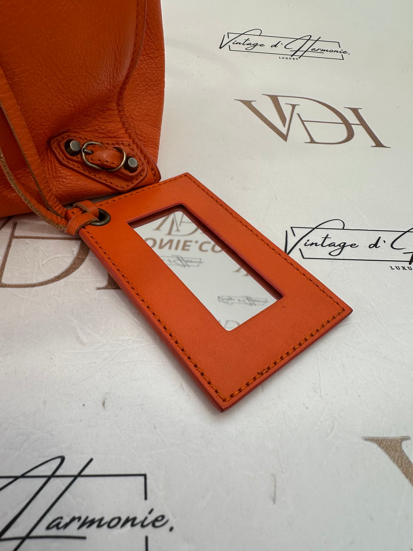 382326 - Balenciaga Papier