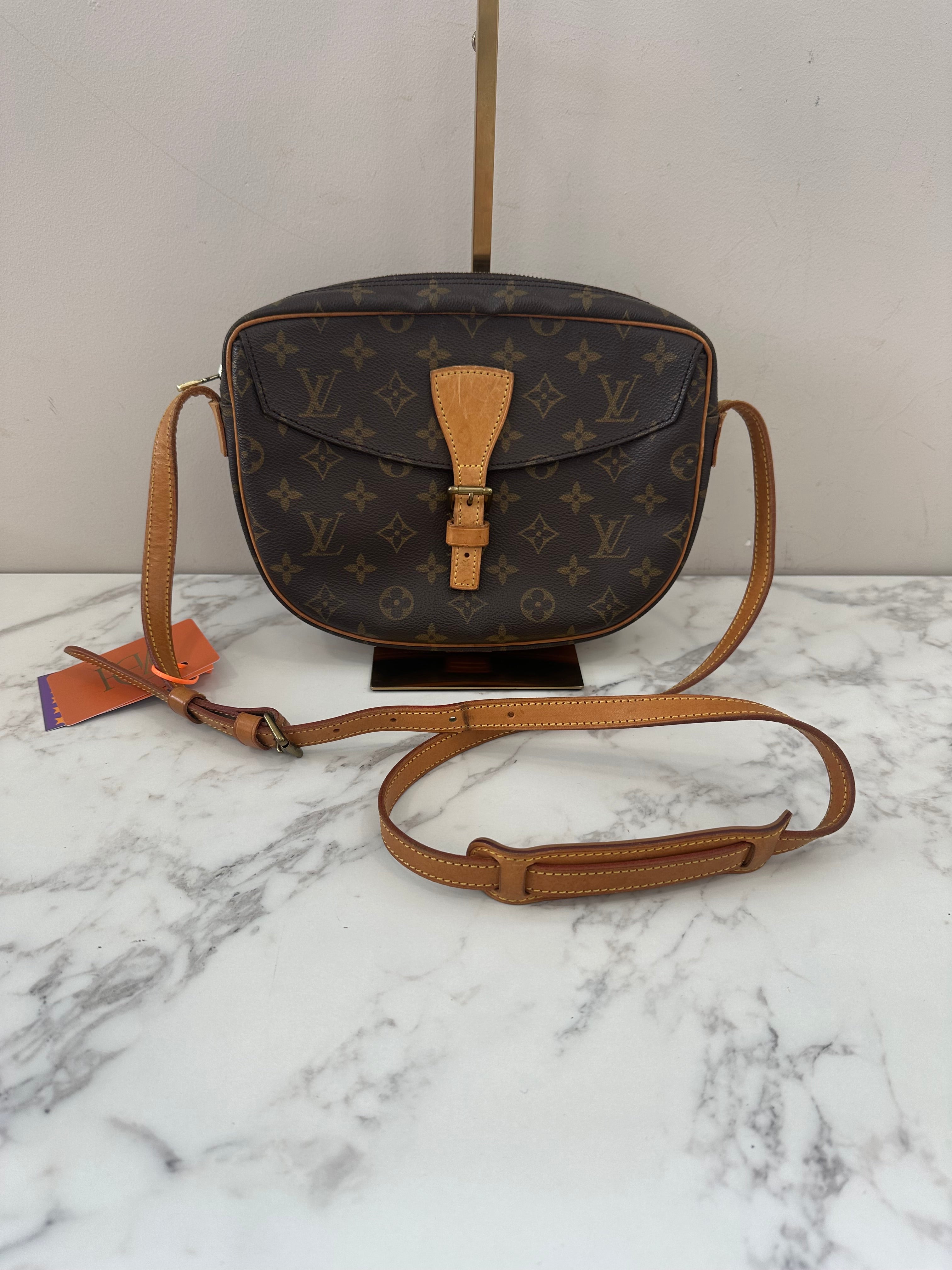Louis Vuitton Jeune Fille MM