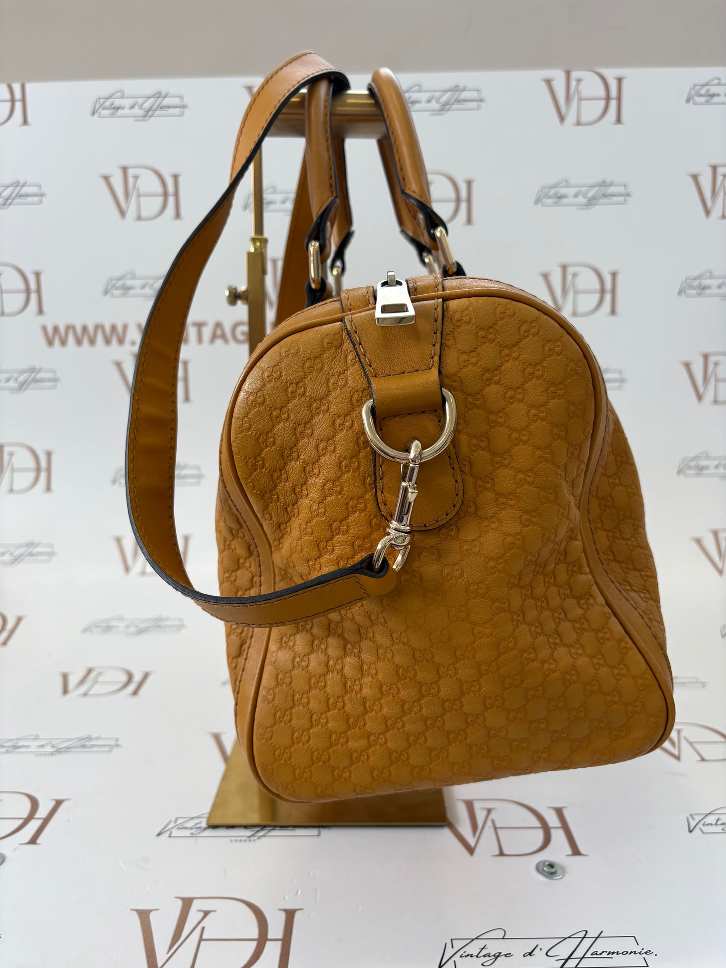 384278 - Gucci