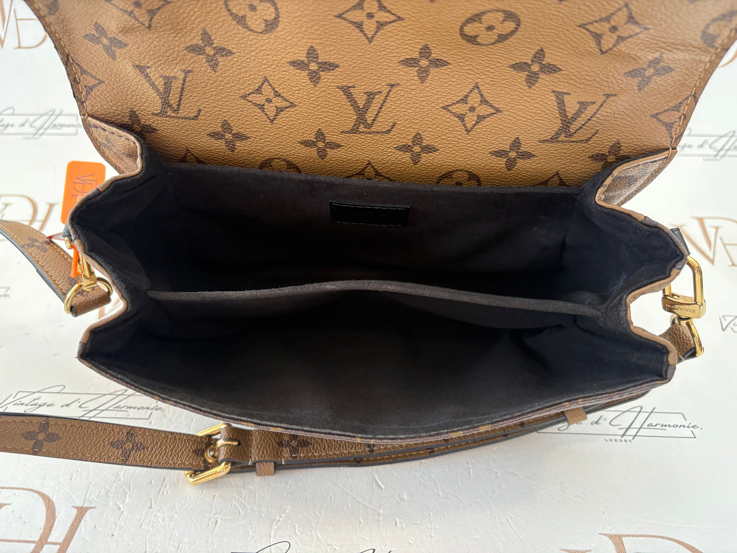 384108 - Louis Vuitton Metis