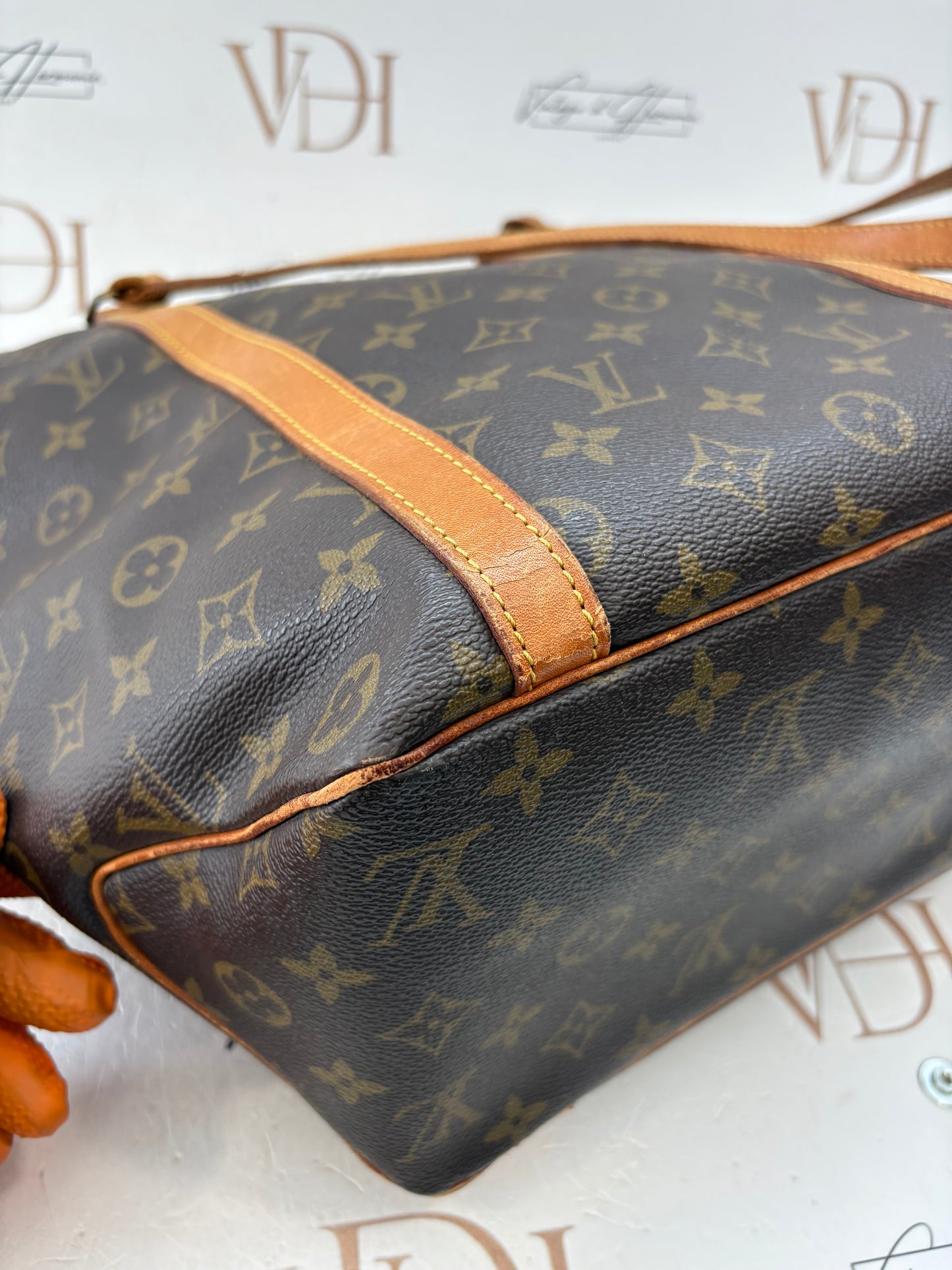 019008 - Louis Vuitton Sac Shopping