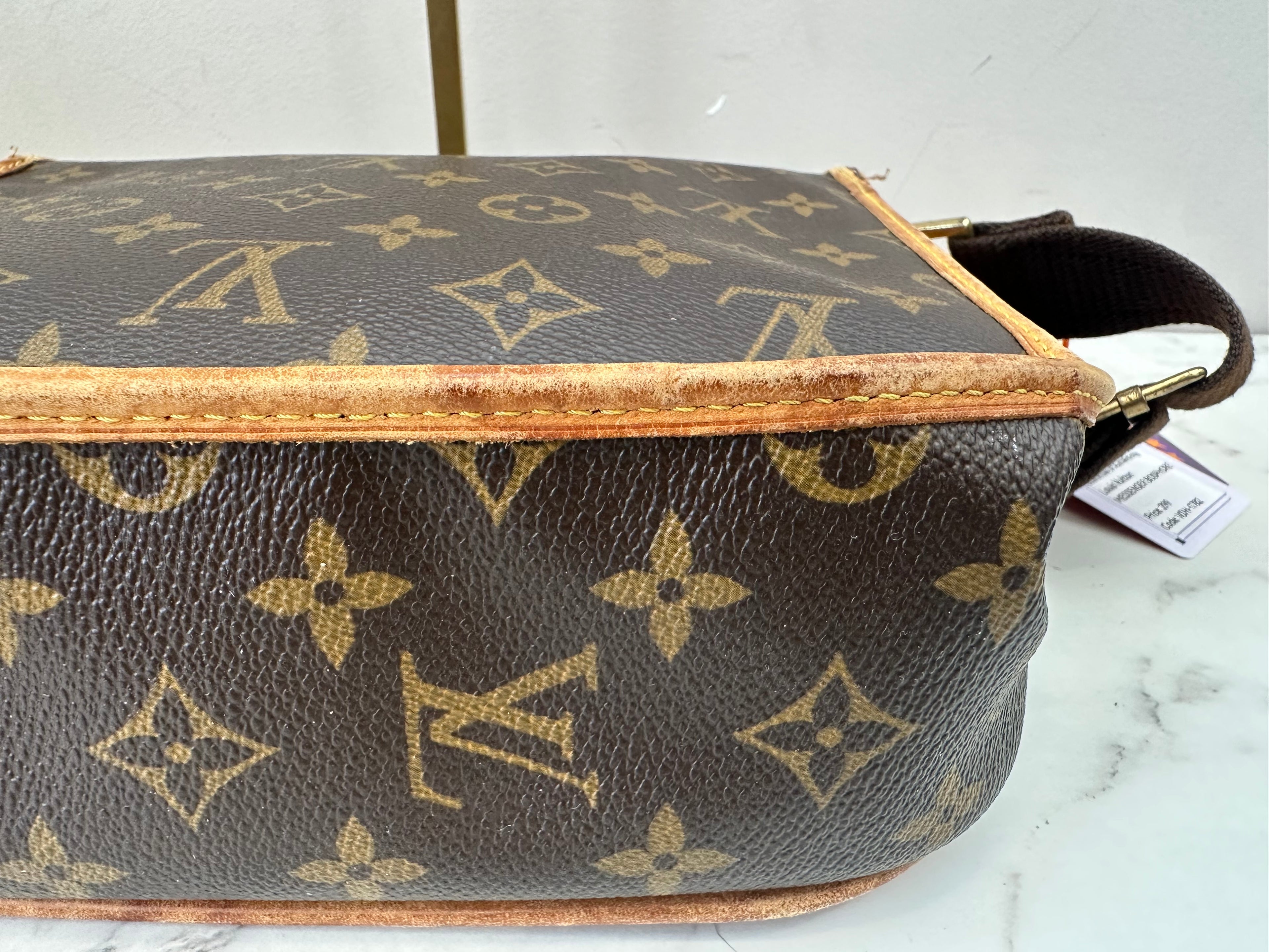 Louis Vuitton Messenger Bosphore