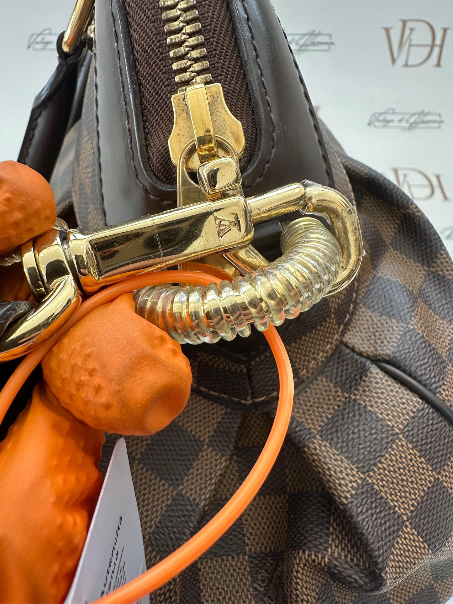 382887 - Louis Vuitton Trevi