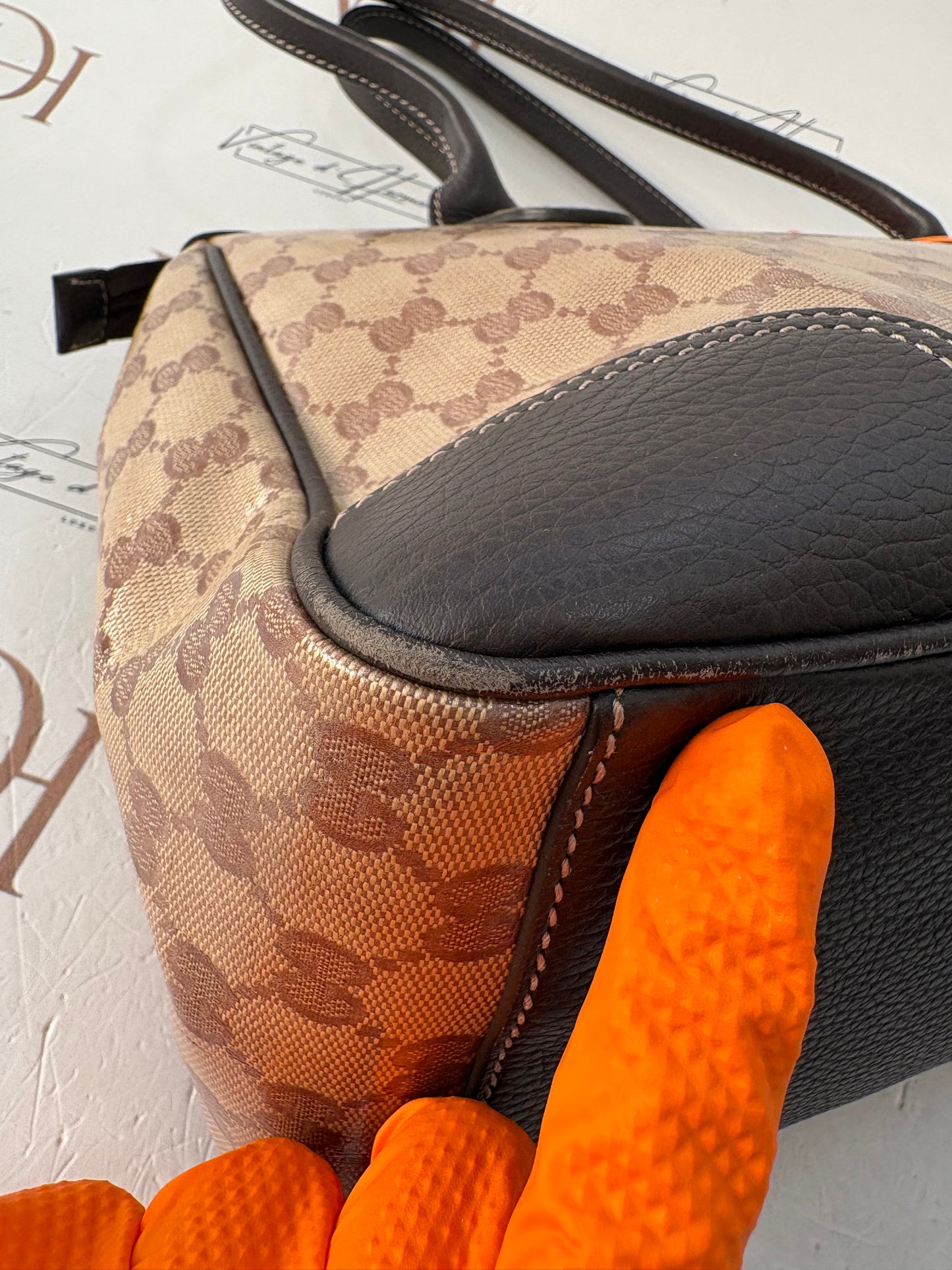 383141 - Gucci Brown
