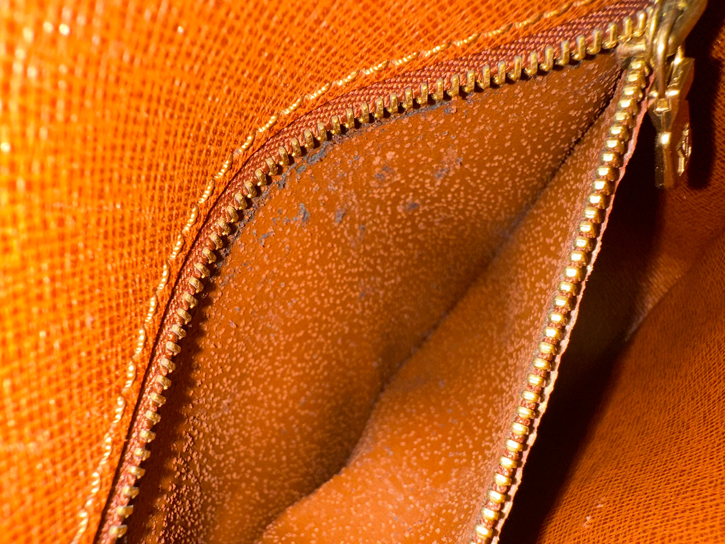 Louis Vuitton Saint Cloud MM