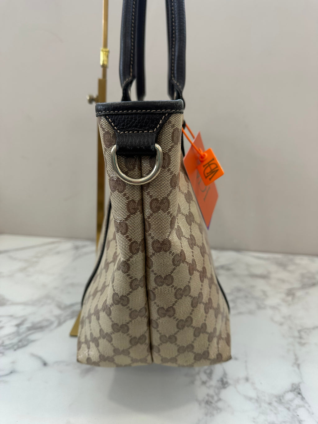 Gucci Beige