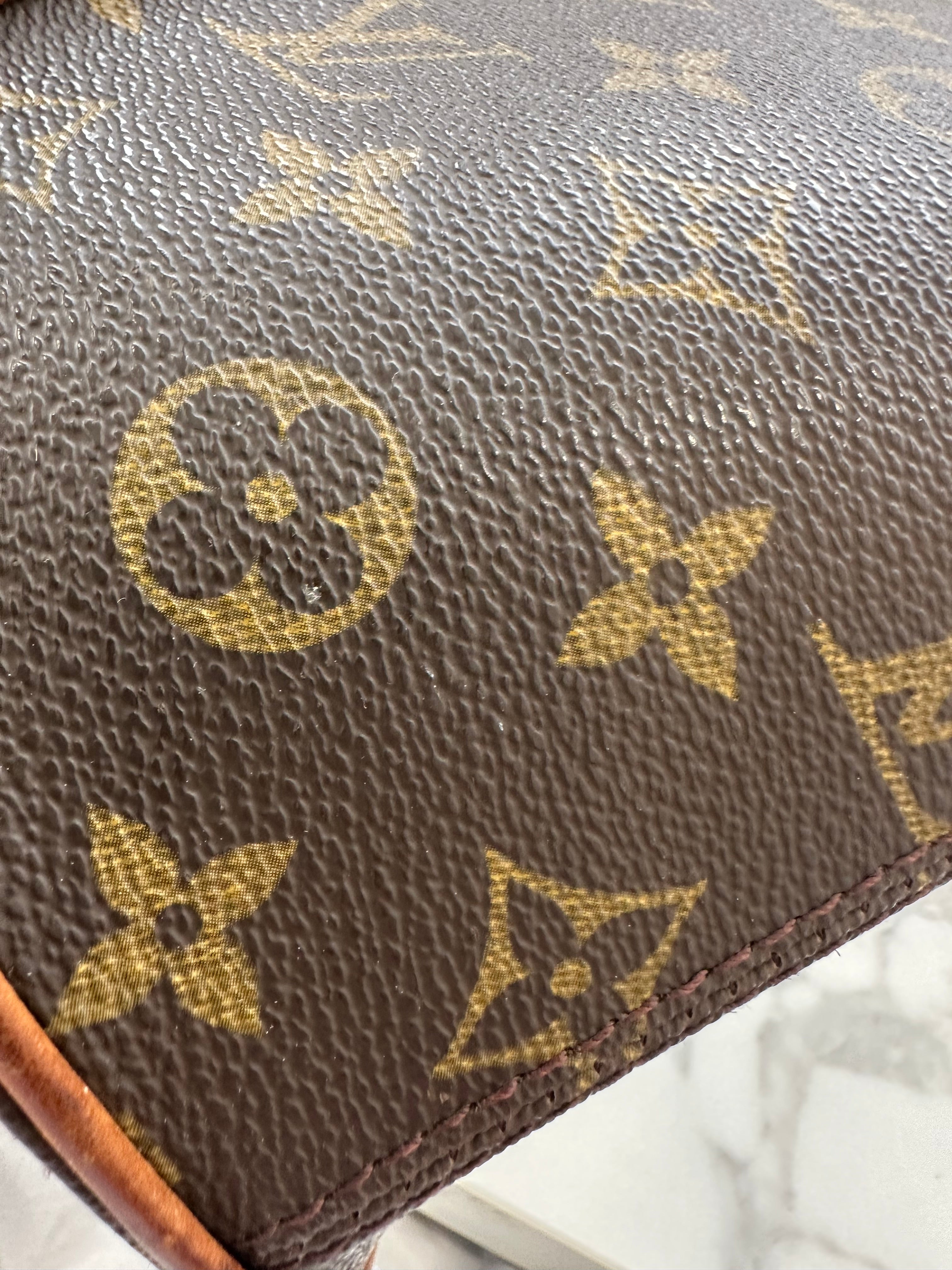 Louis Vuitton Ellipse MM