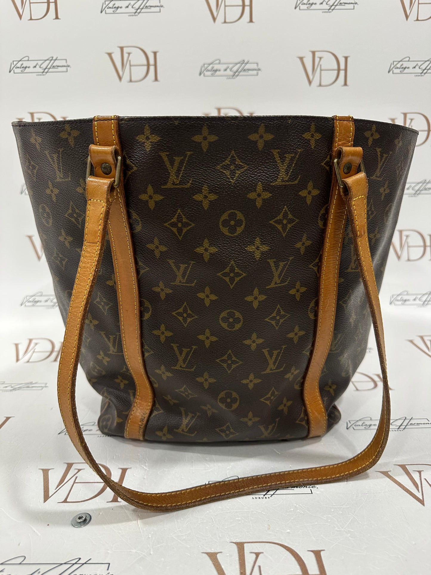 017915 - Louis Vuitton Sac Shopping