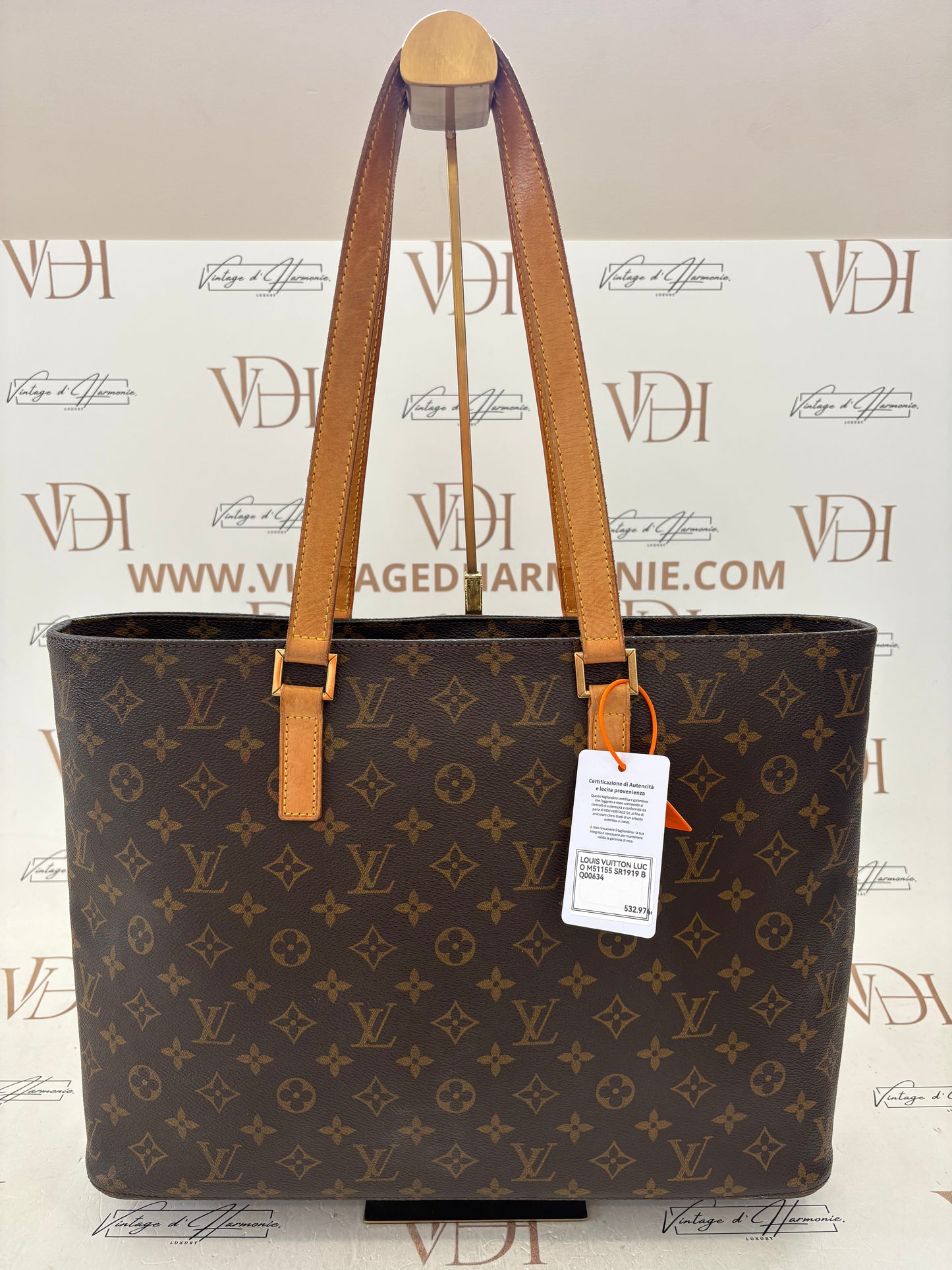 018259 - Louis Vuitton Luco