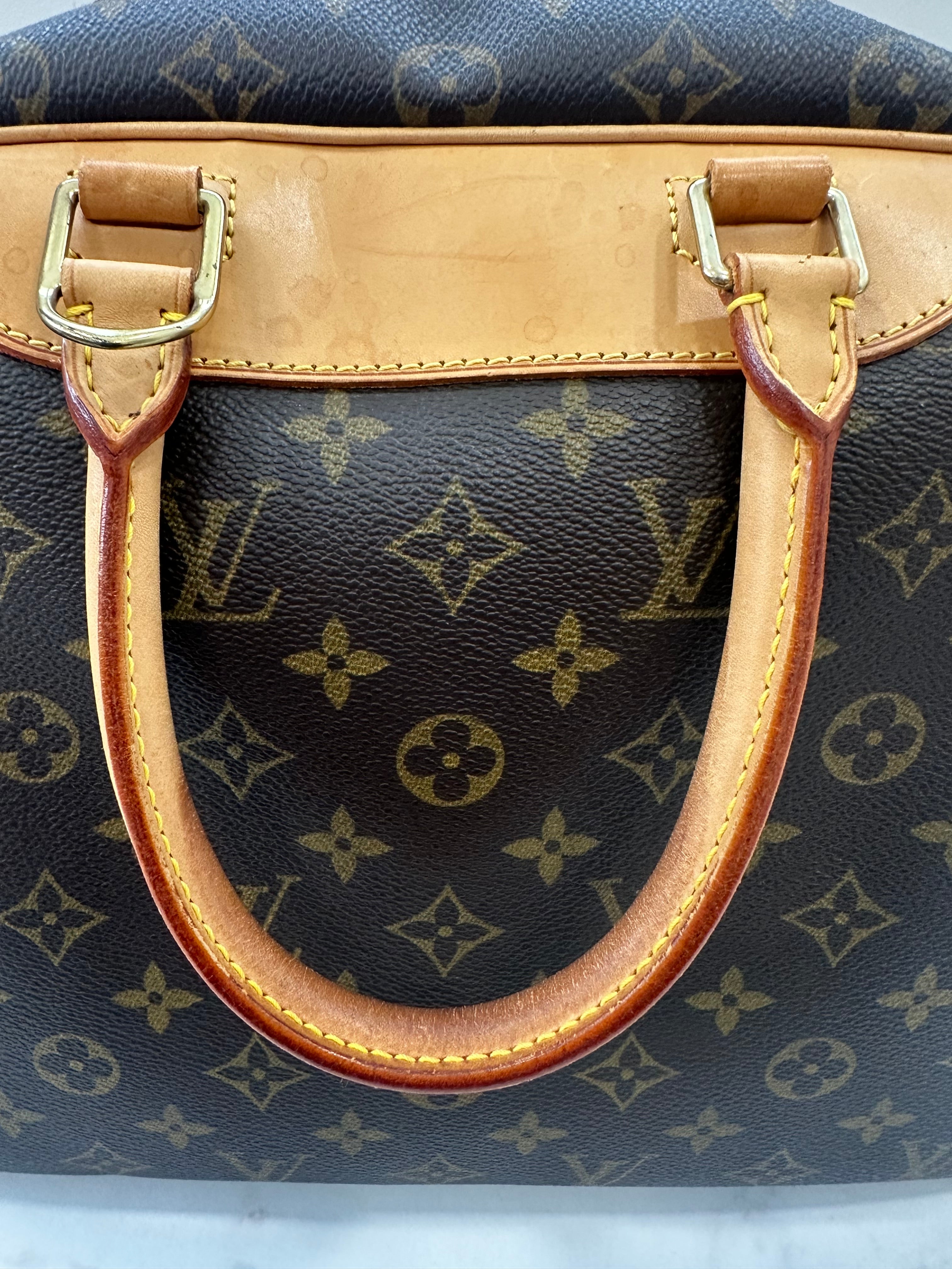 Louis Vuitton Deauville
