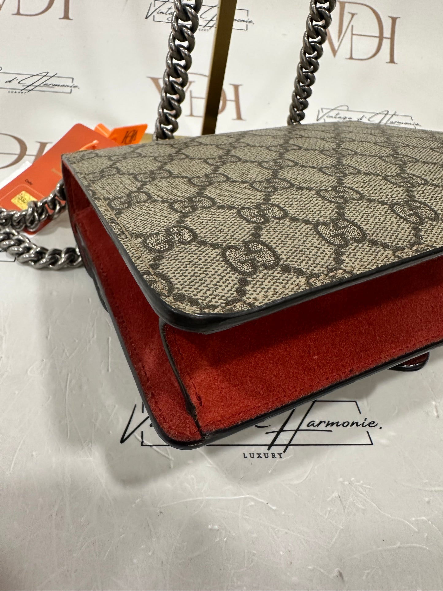 382612 - Gucci Dionysus