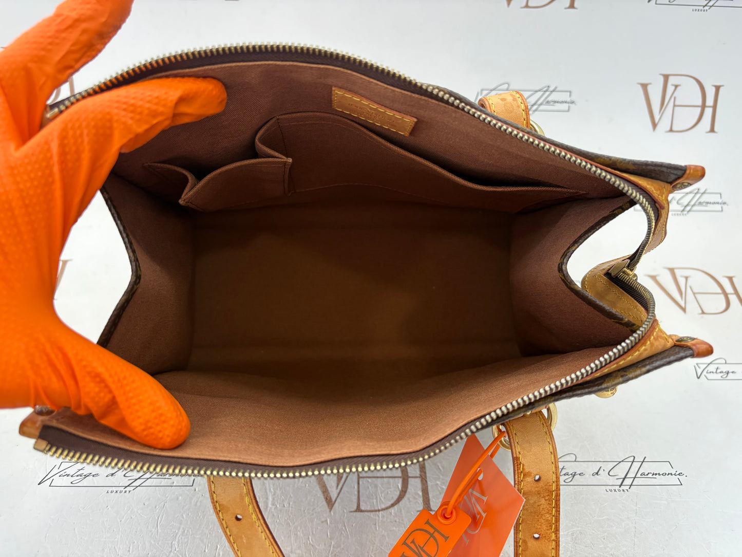 018103 - Louis Vuitton Popincourt