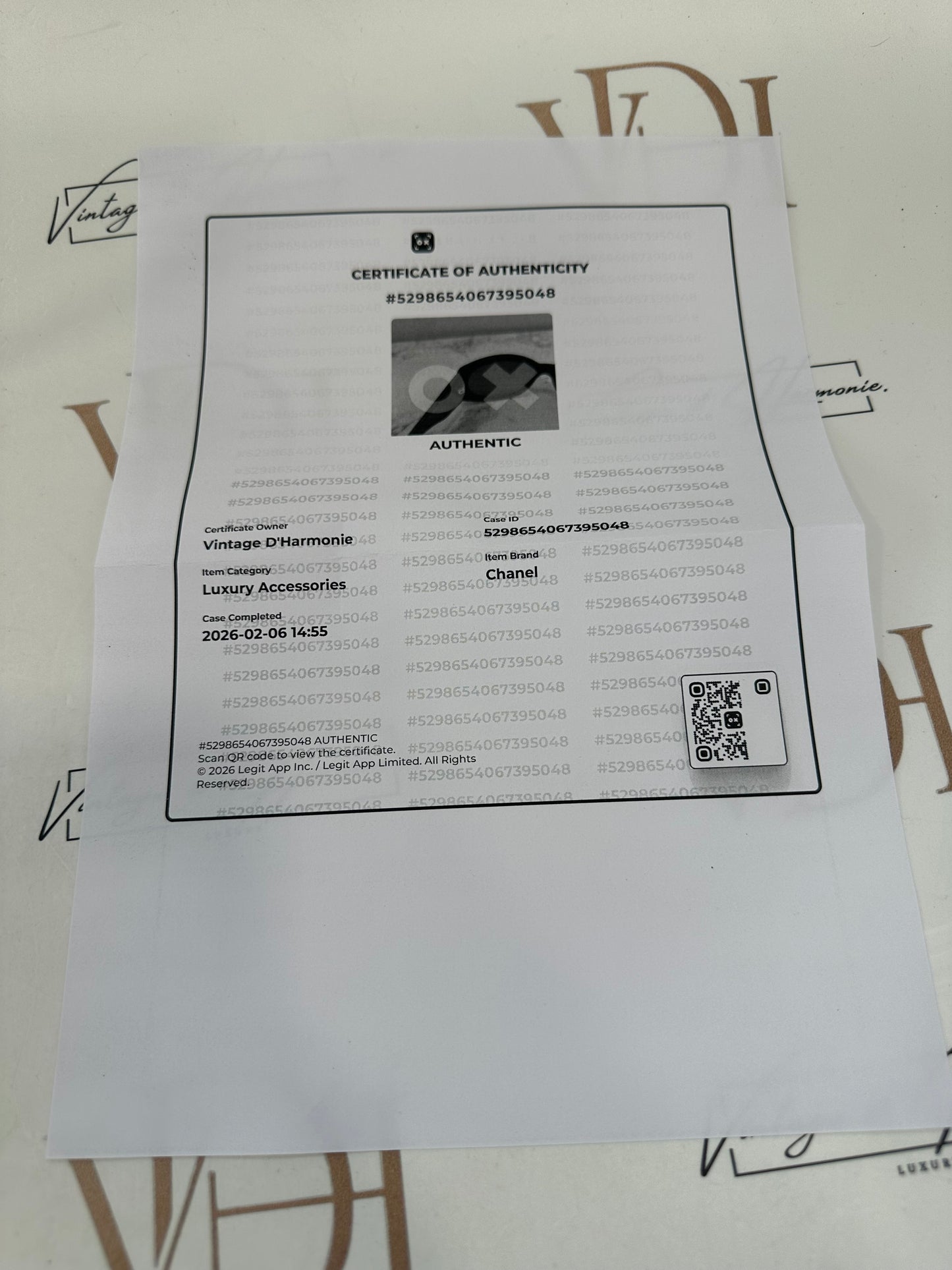 016822 - Chanel Sunglasses