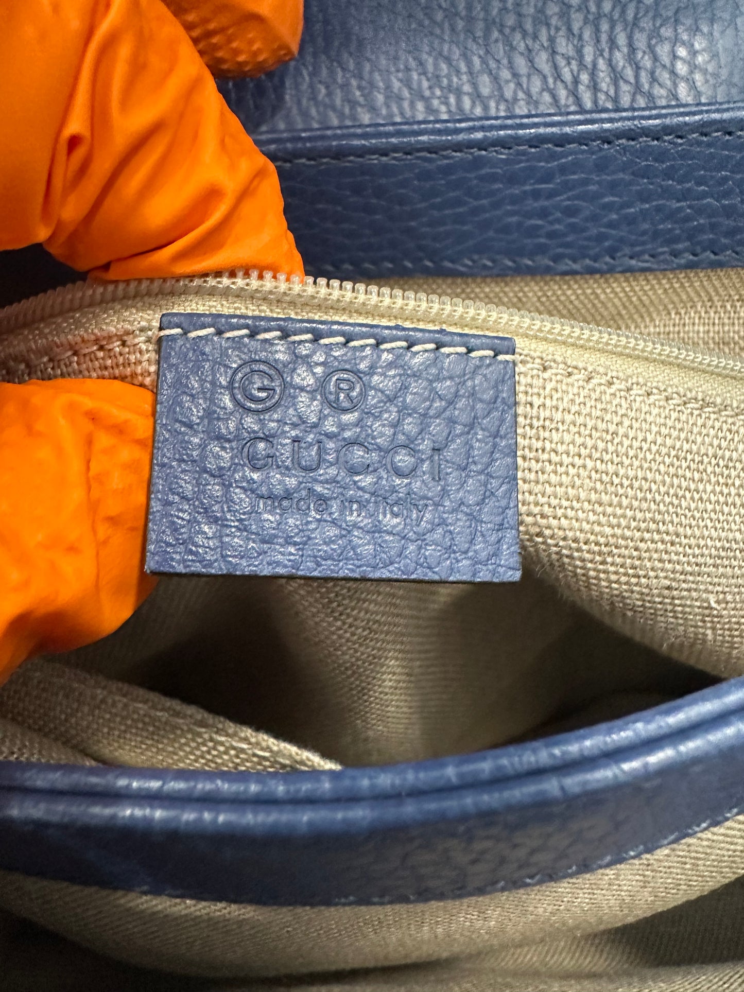 382566 - Gucci Interlocking