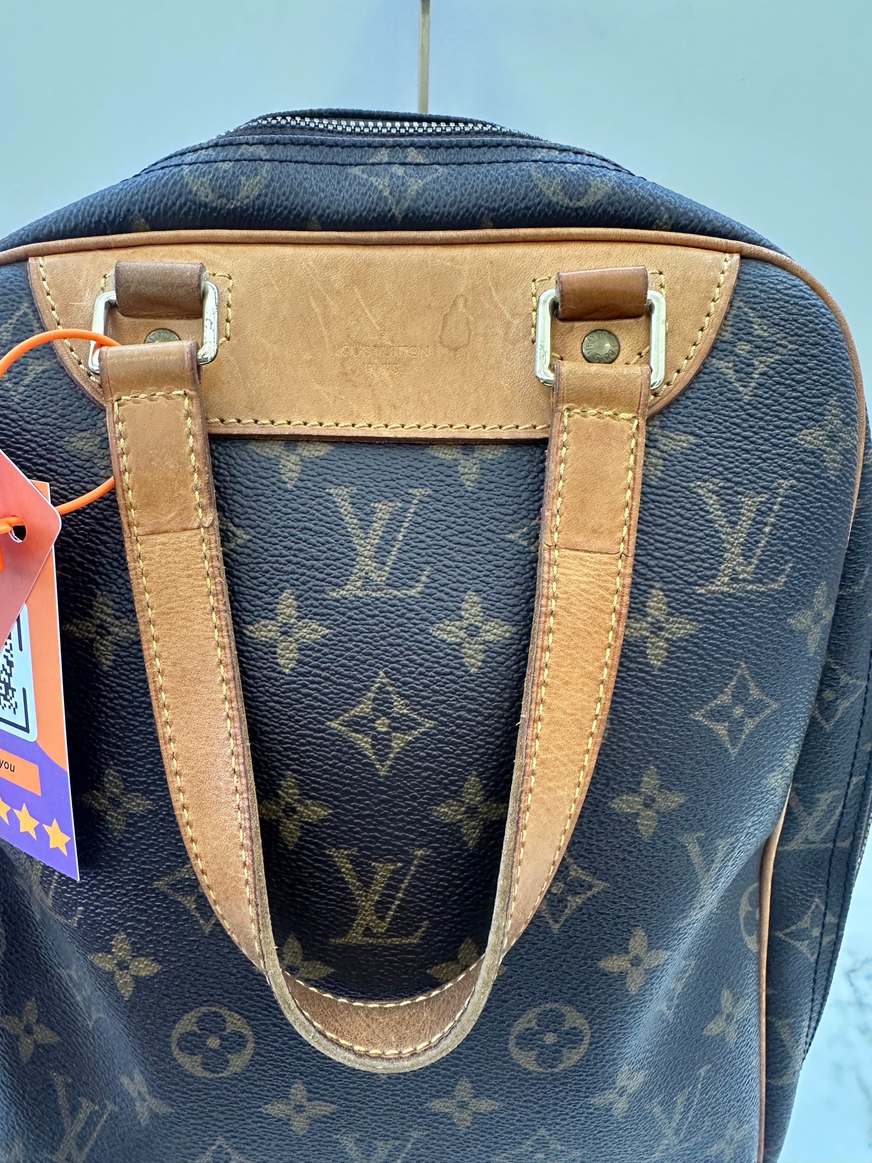 Louis Vuitton Excursion