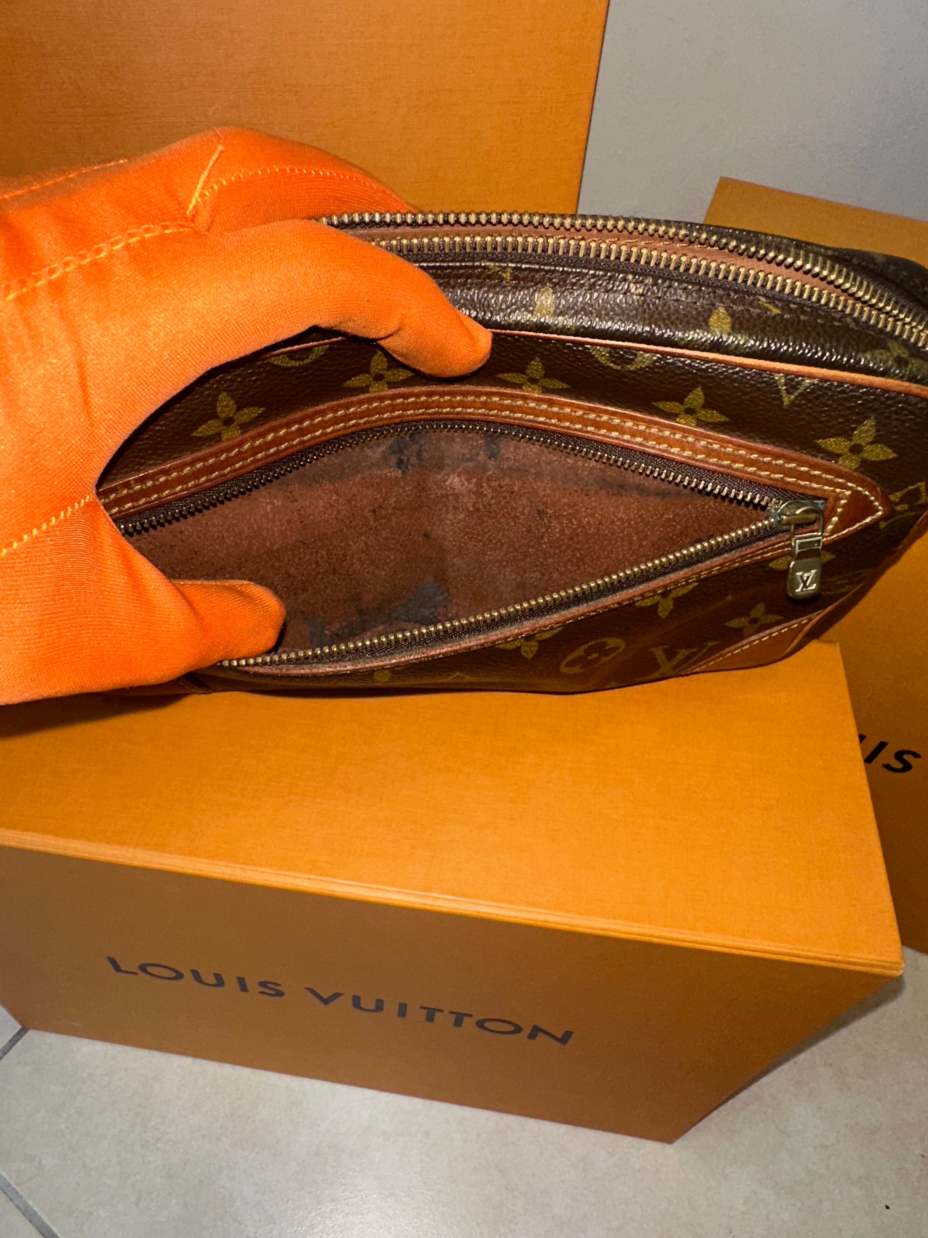 Louis Vuitton Dragonne GM