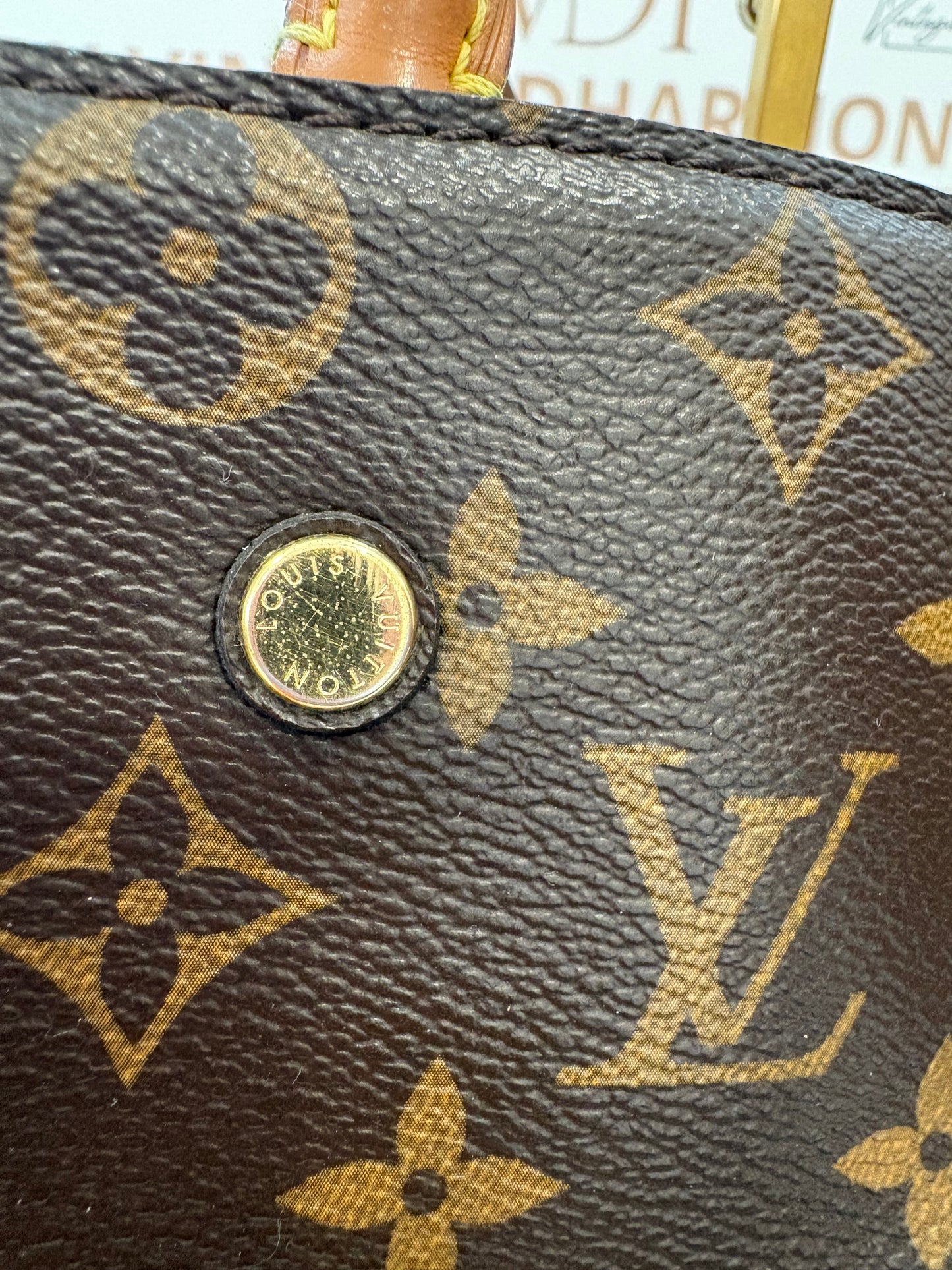 383168 - Louis Vuitton Mountaigne GM