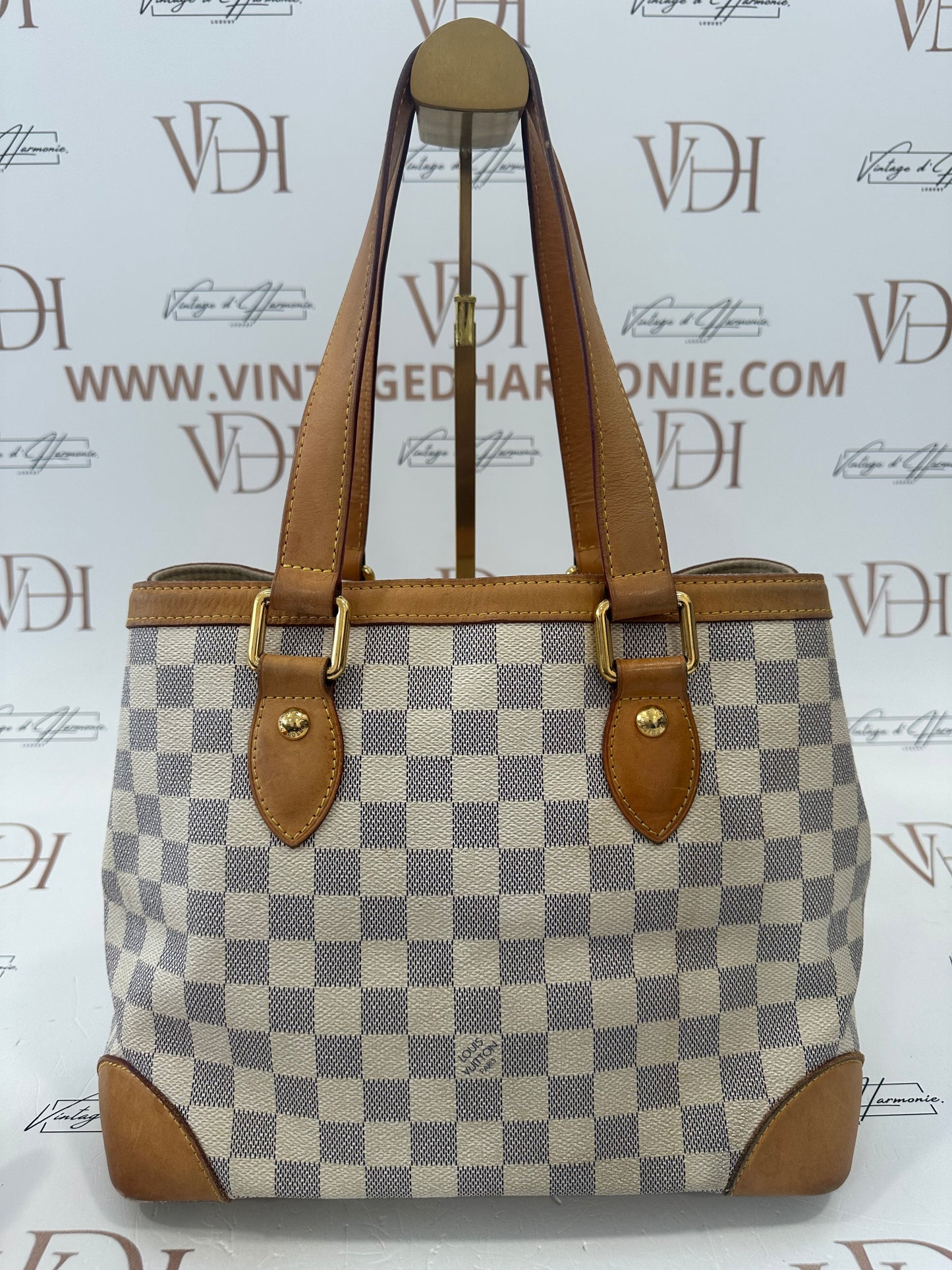 017921 - Louis Vuitton Azur Hampstead PM