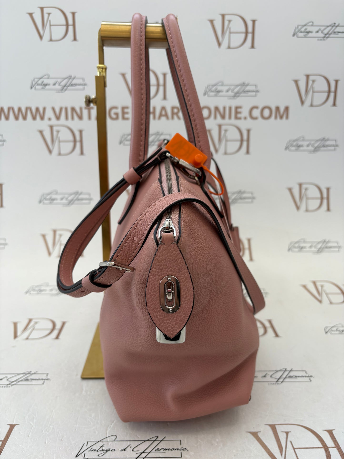 017686 - Louis Vuitton Lockit PM