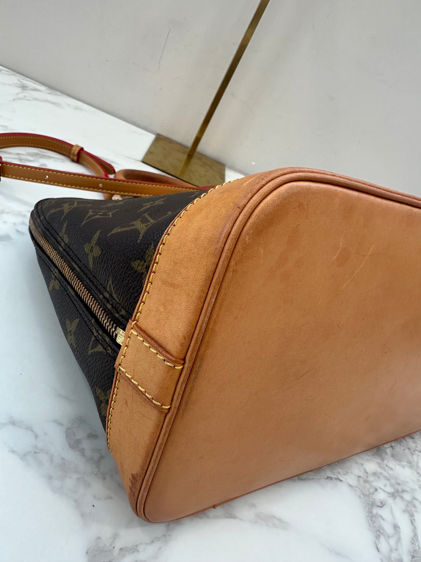 Louis Vuitton Alma