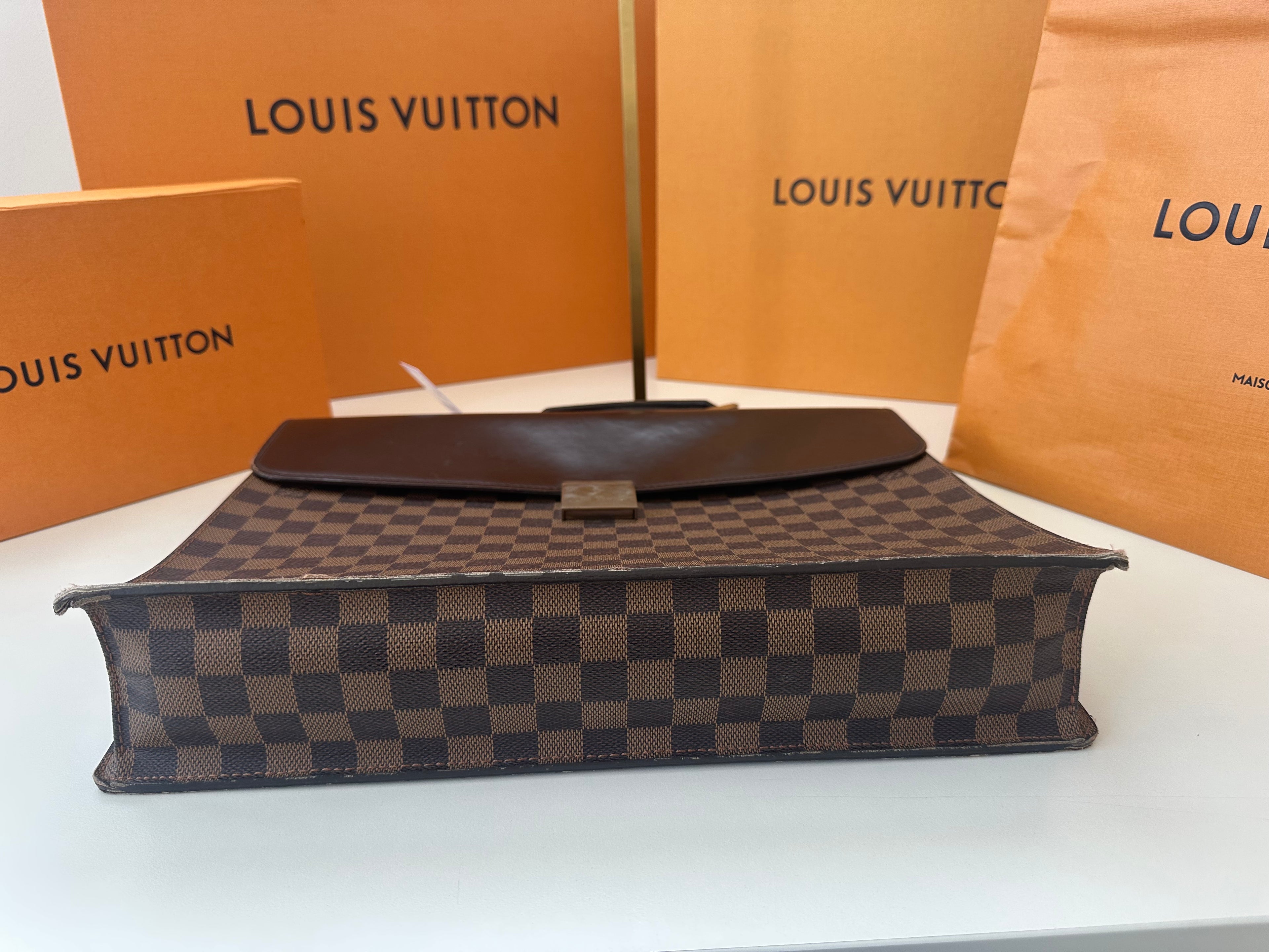 Louis Vuitton Altona PM