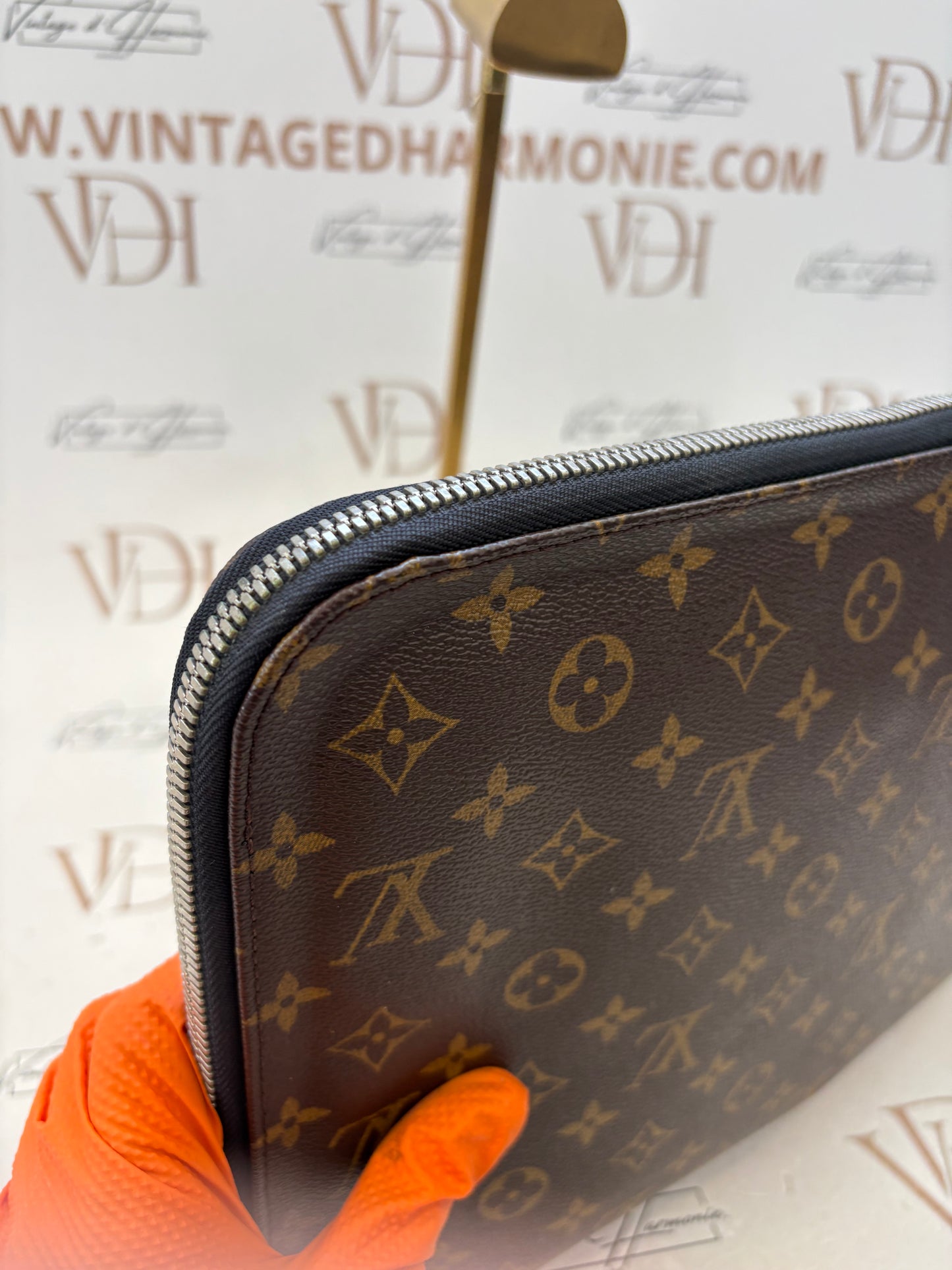 017153 - Louis Vuitton Macassar