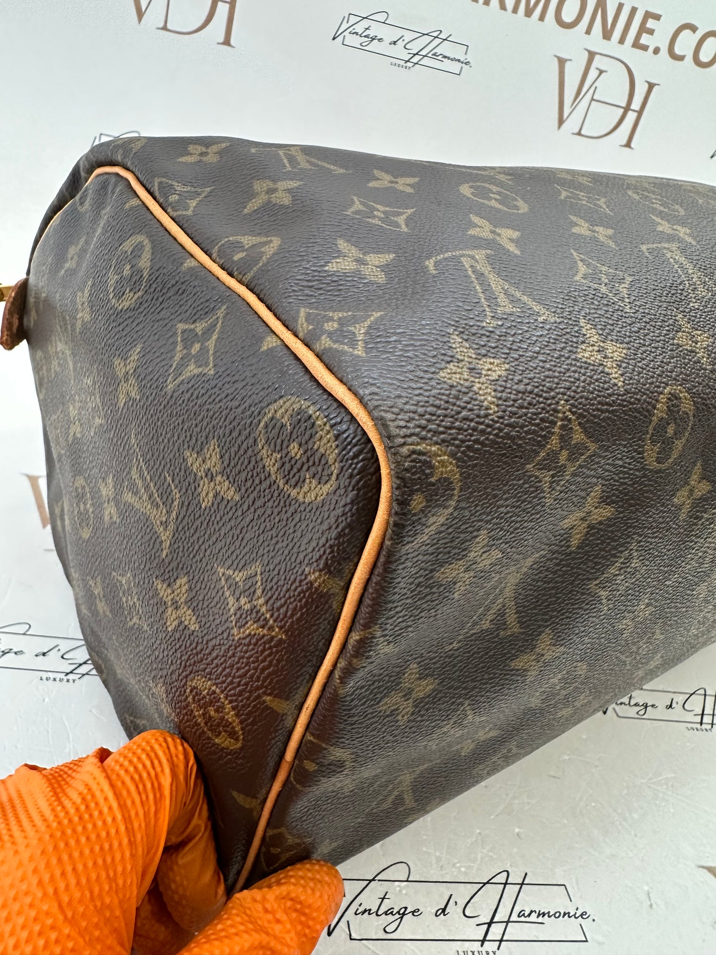 017682 - Louis Vuitton Speedy 40
