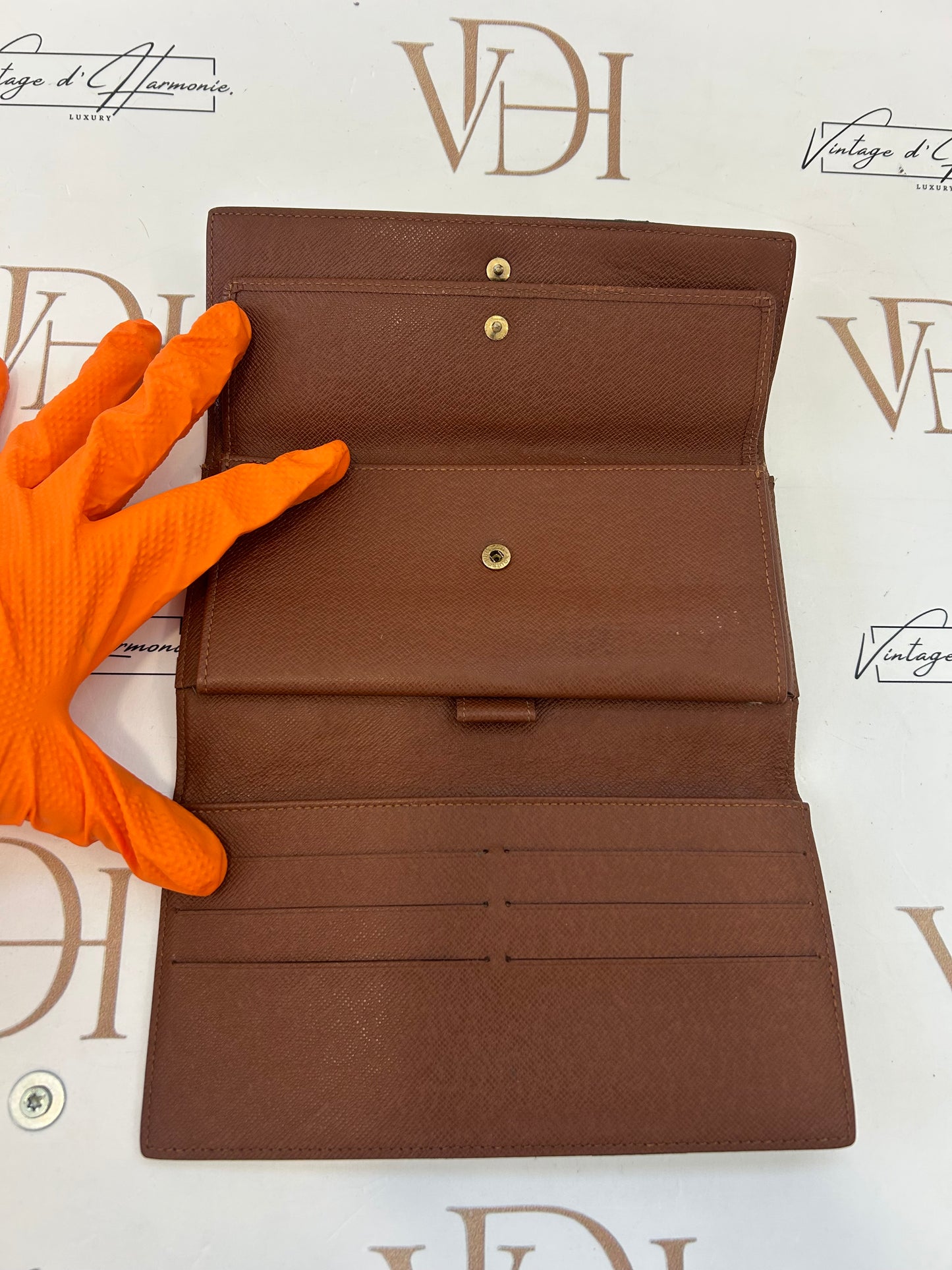 LV Wallet 017337