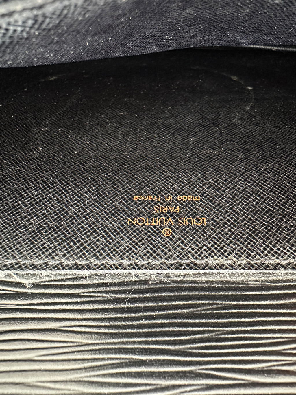 Louis Vuitton Epi Porte Documents