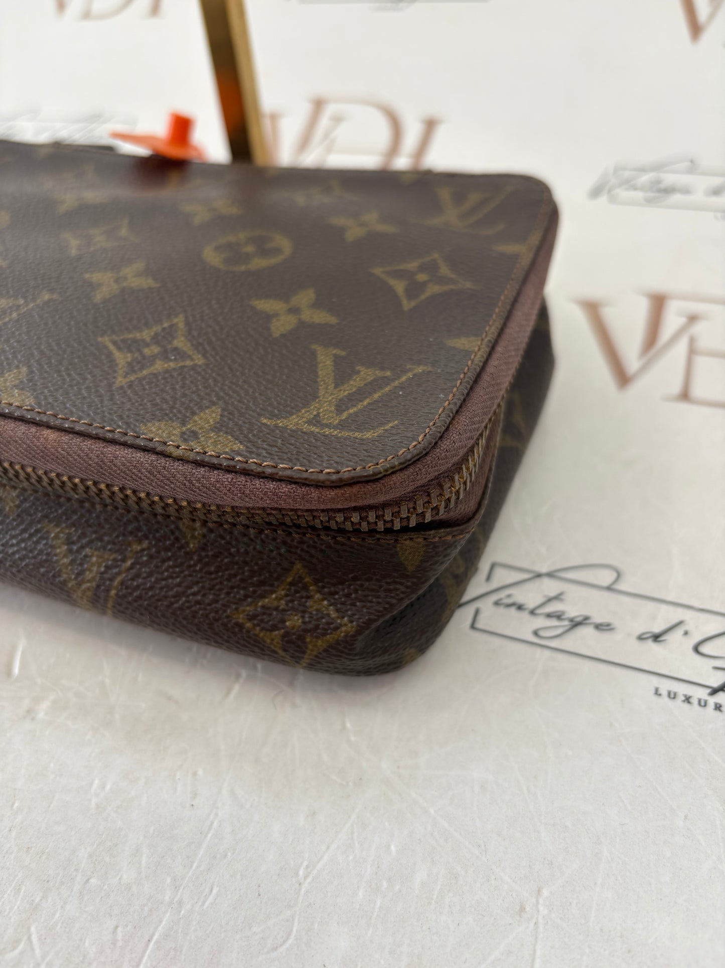 017683 - Louis Vuitton Pochette Montecarlo