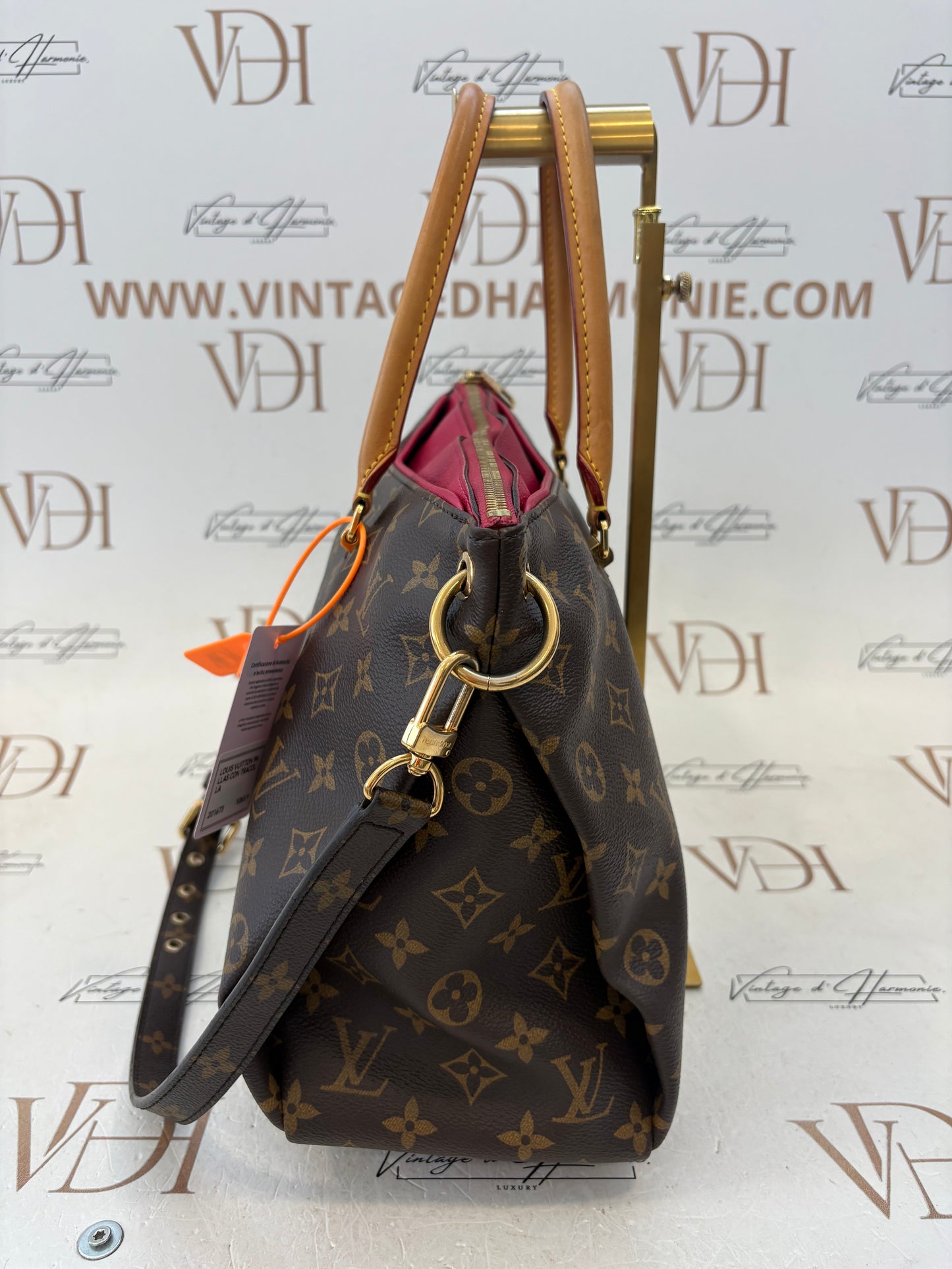 201673 - Louis Vuitton Pallas