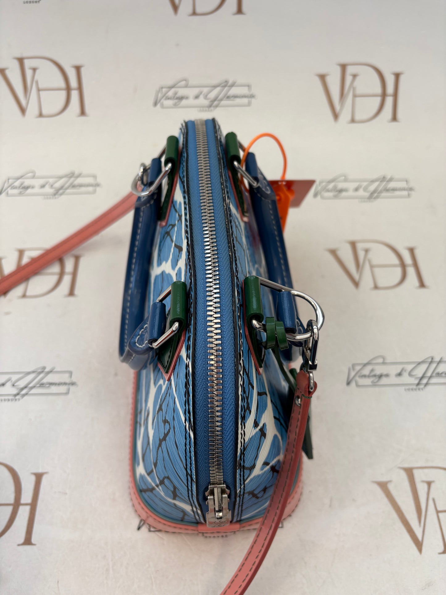383529 - Louis Vuitton Alma BB