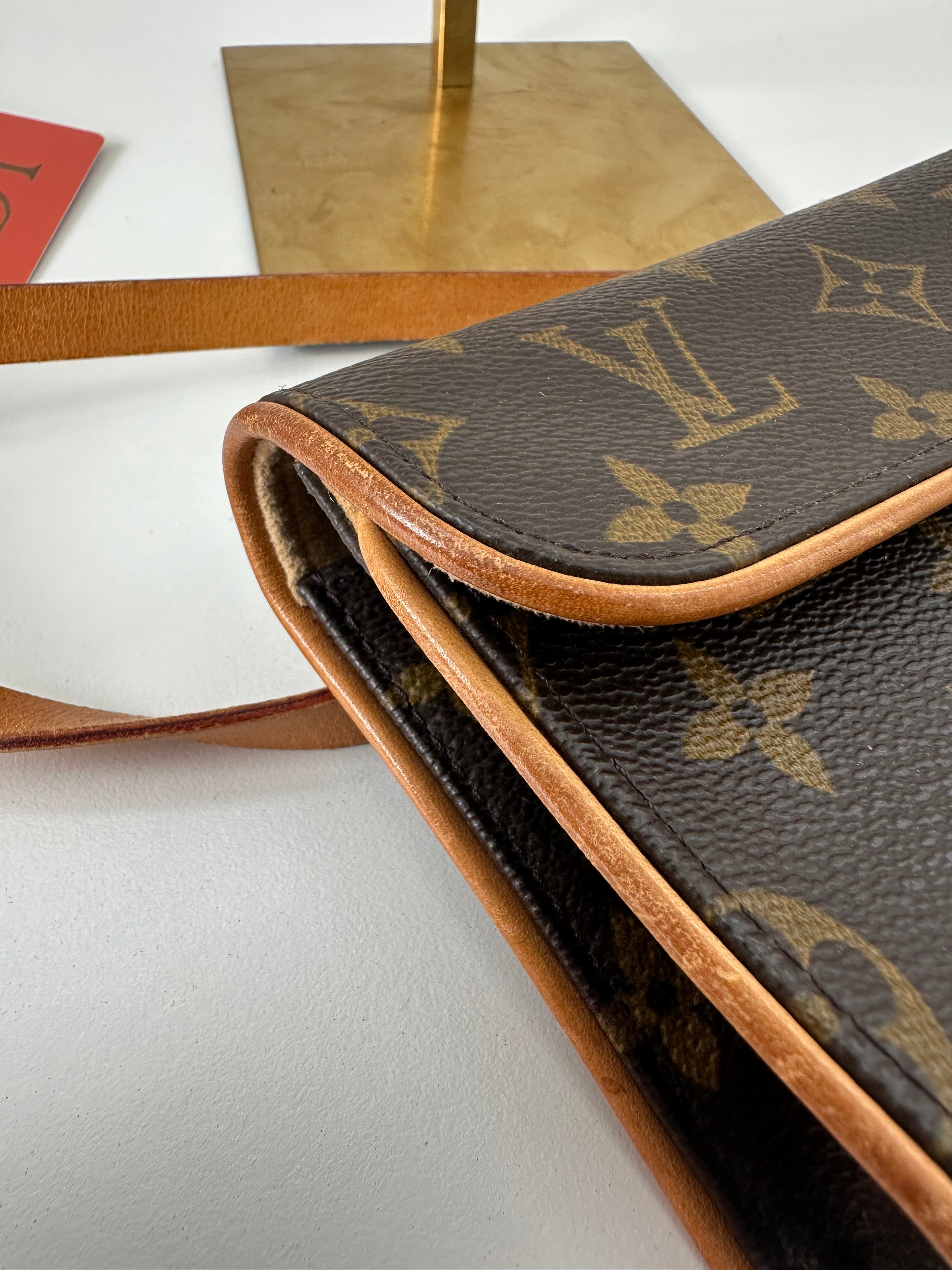 Louis Vuitton Florentine XS