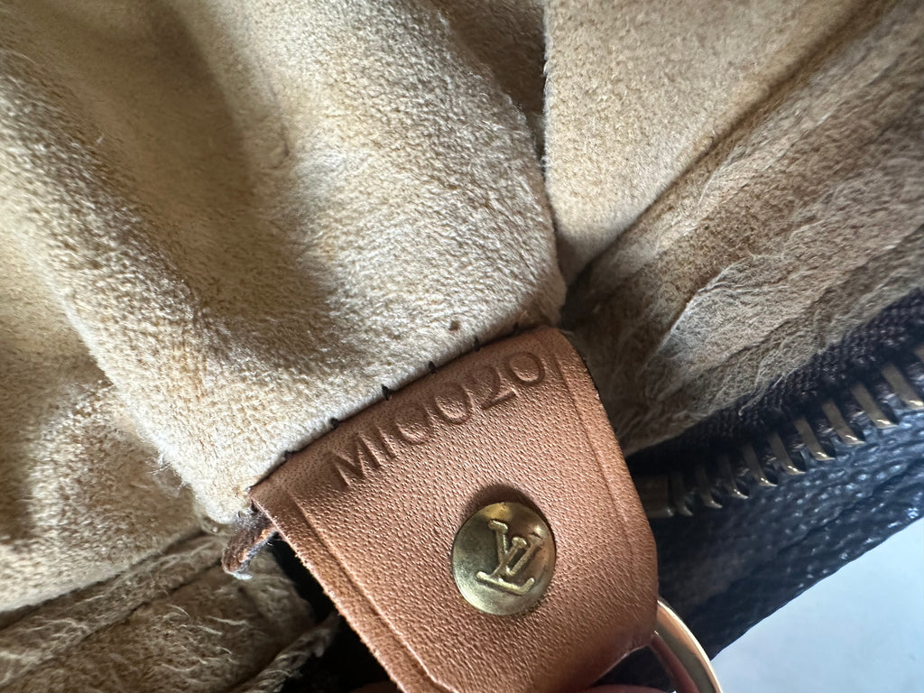 Louis Vuitton Looping GM