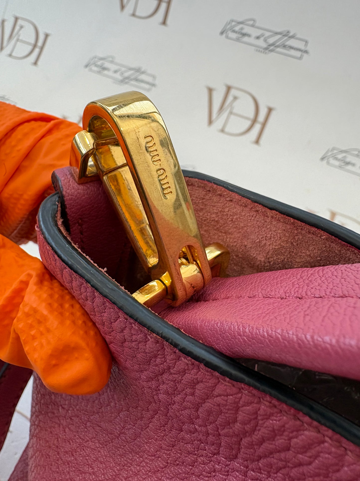 383045 - Miu Miu