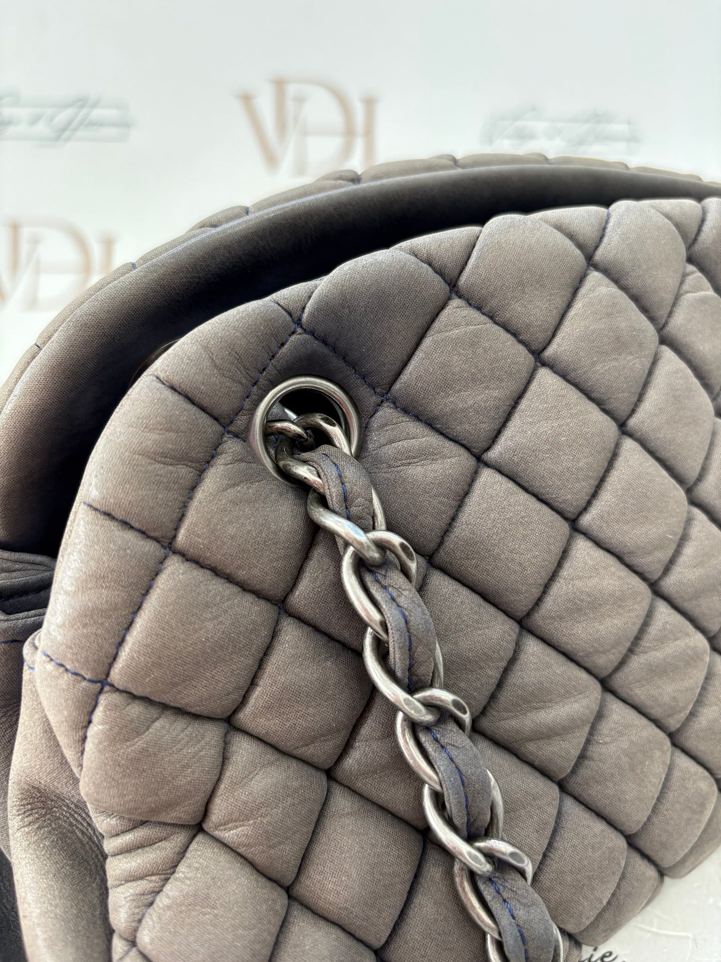 383526 - Chanel Mademoiselle